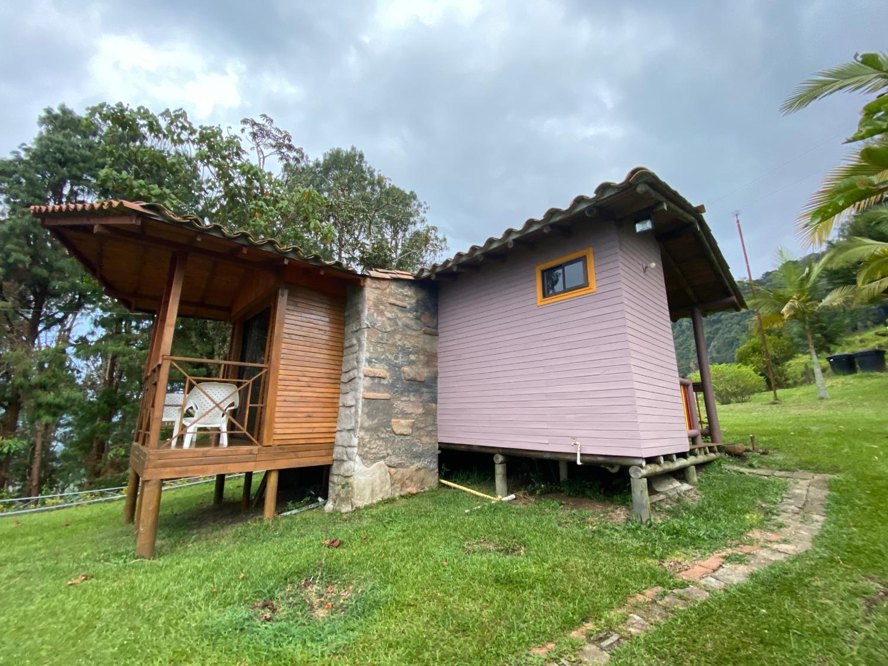 Cabañas y Flores