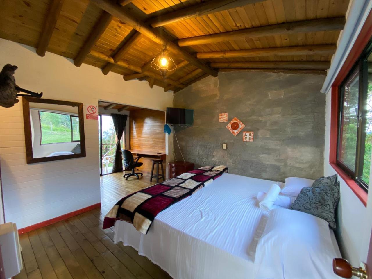 Cabañas y Flores