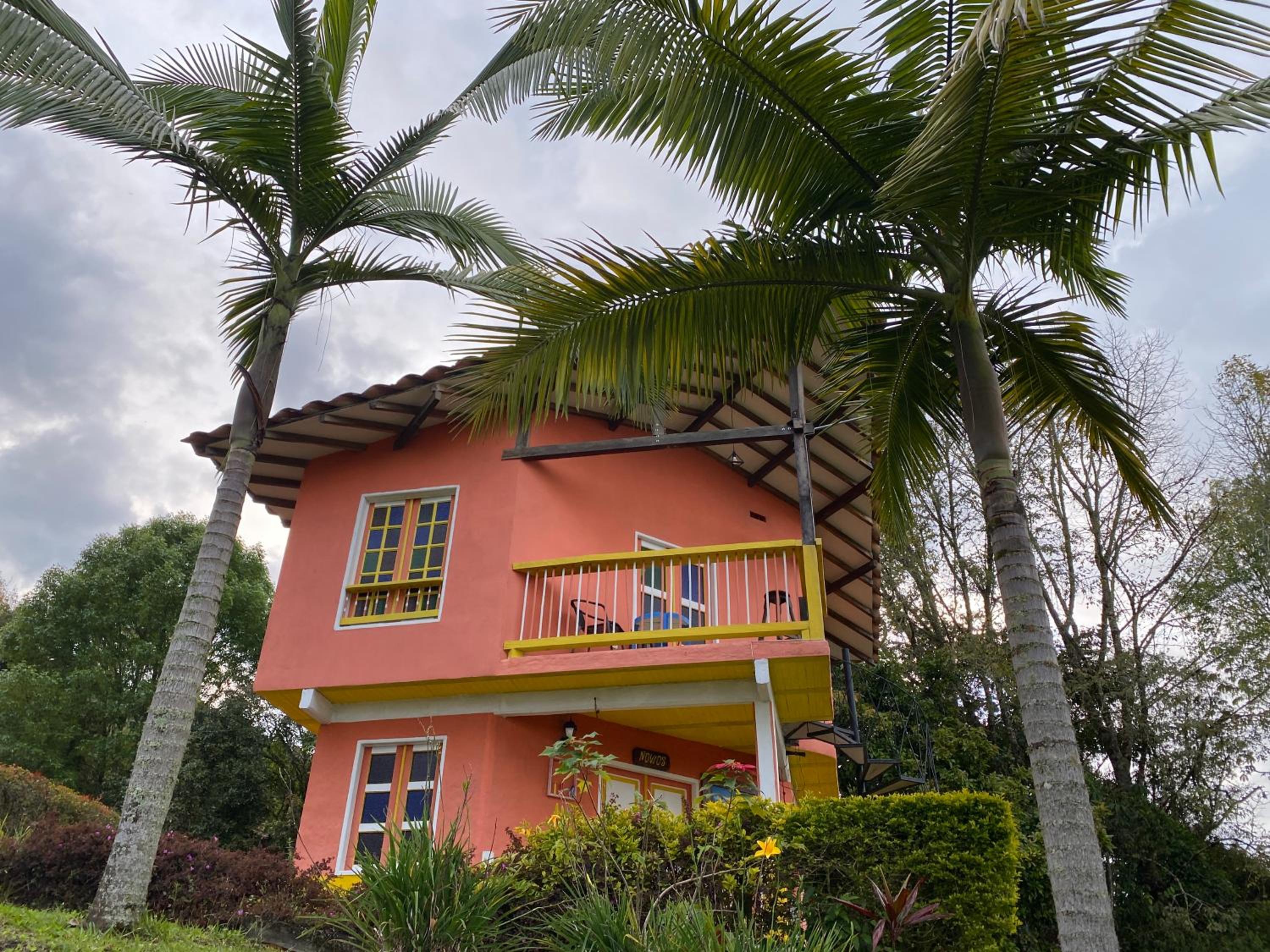 Cabañas y Flores
