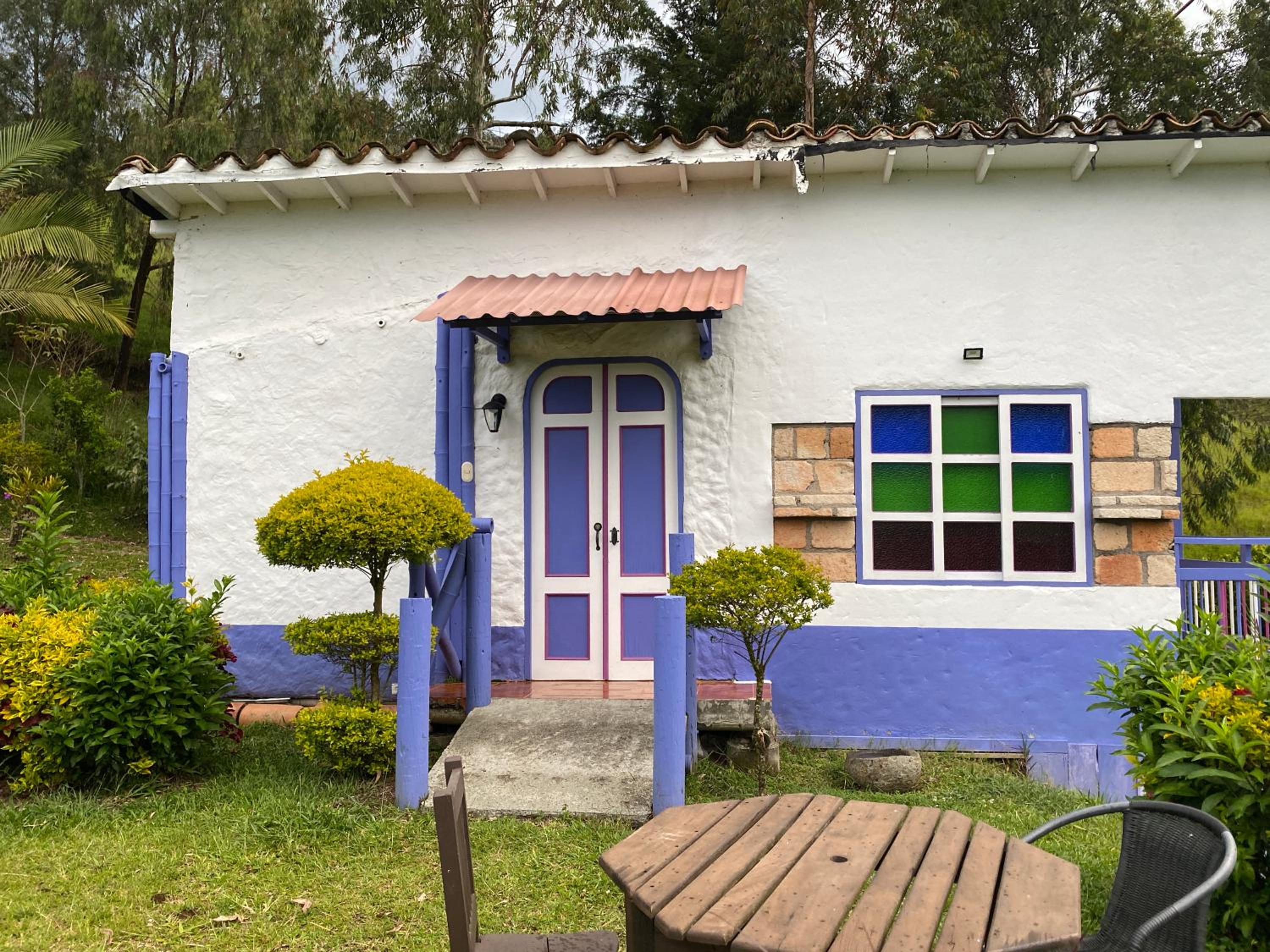 Cabañas y Flores