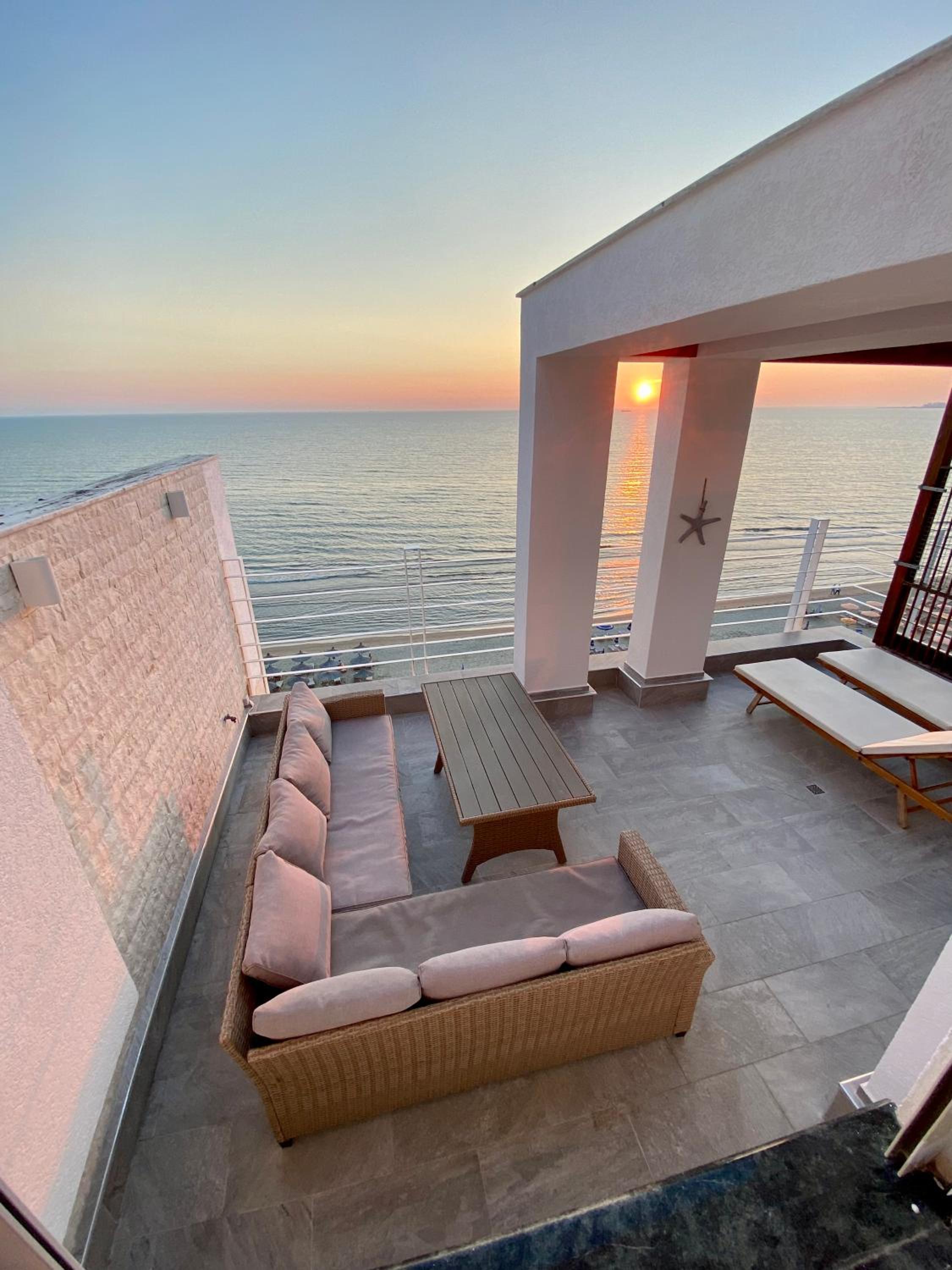 Luxury Penthouse with Full Sea View