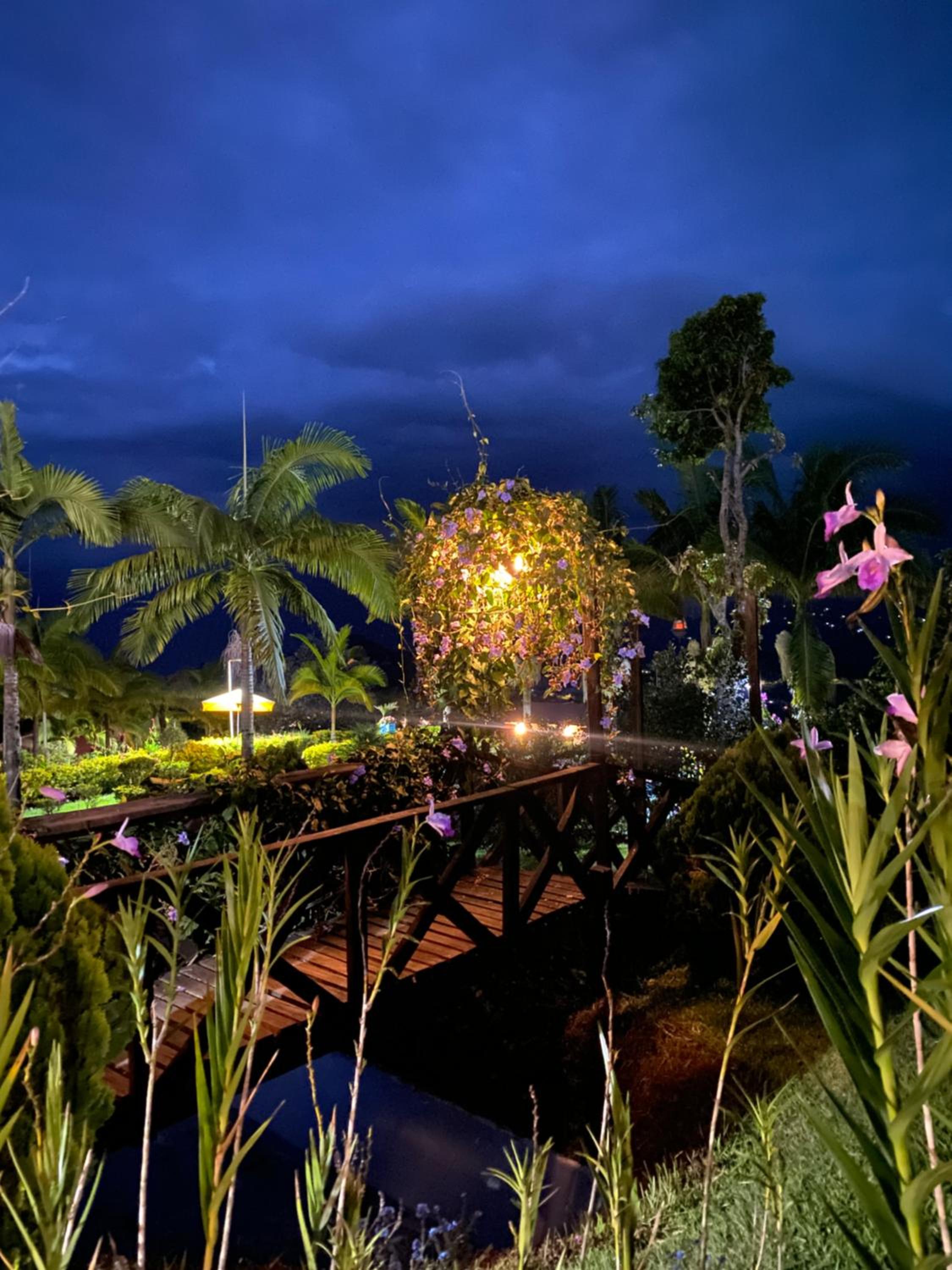 Cabañas y Flores