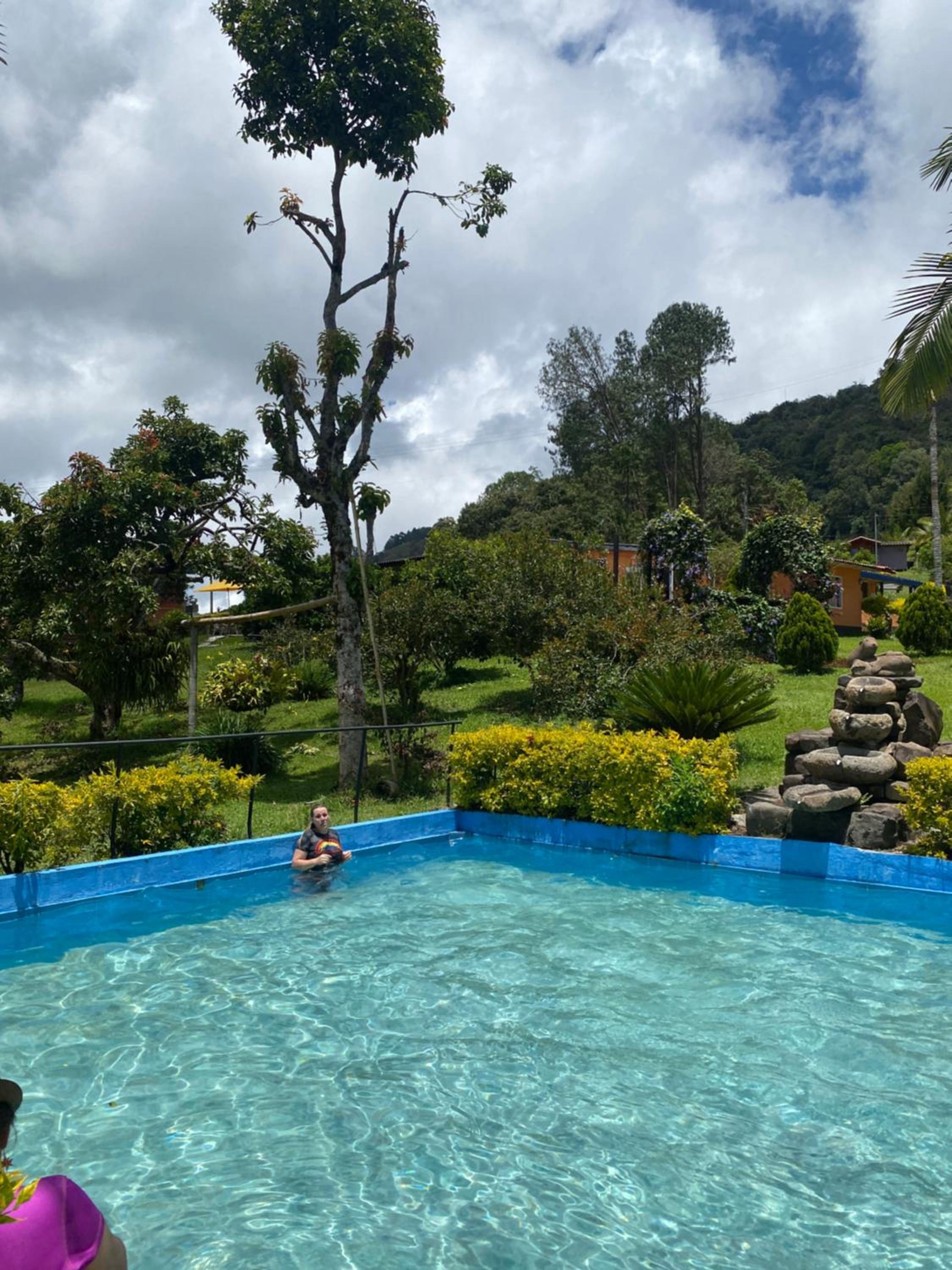 Cabañas y Flores