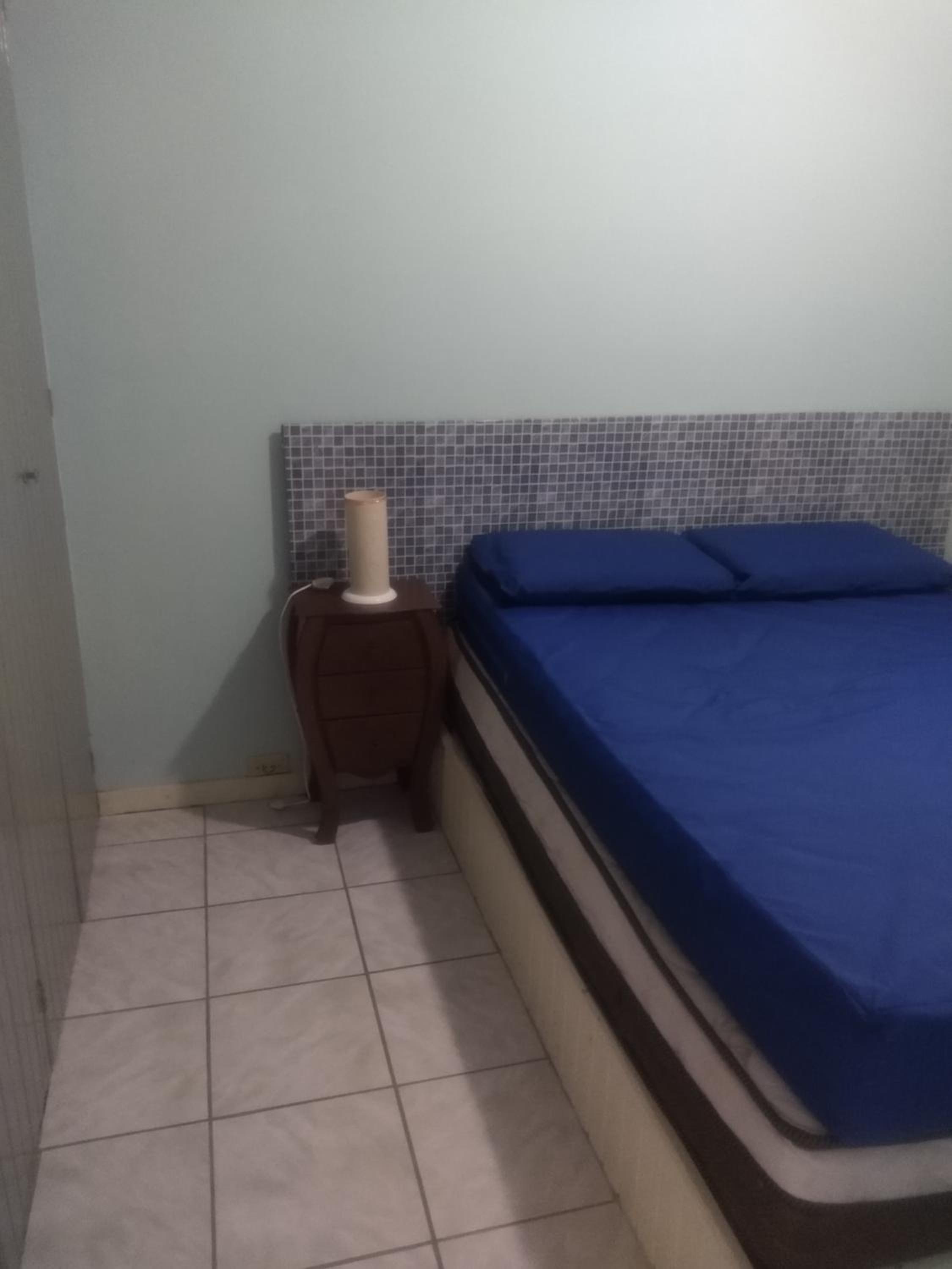 APARTAMENTO A 300 METROS DA PRAIA DO FORTE