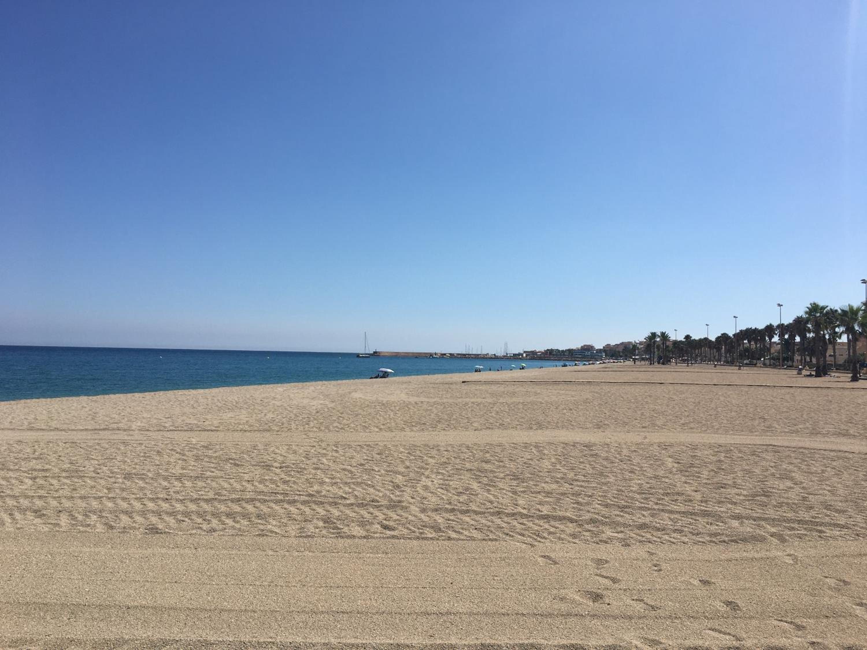 Ático Almería. Paseo marítimo Roquetas de Mar
