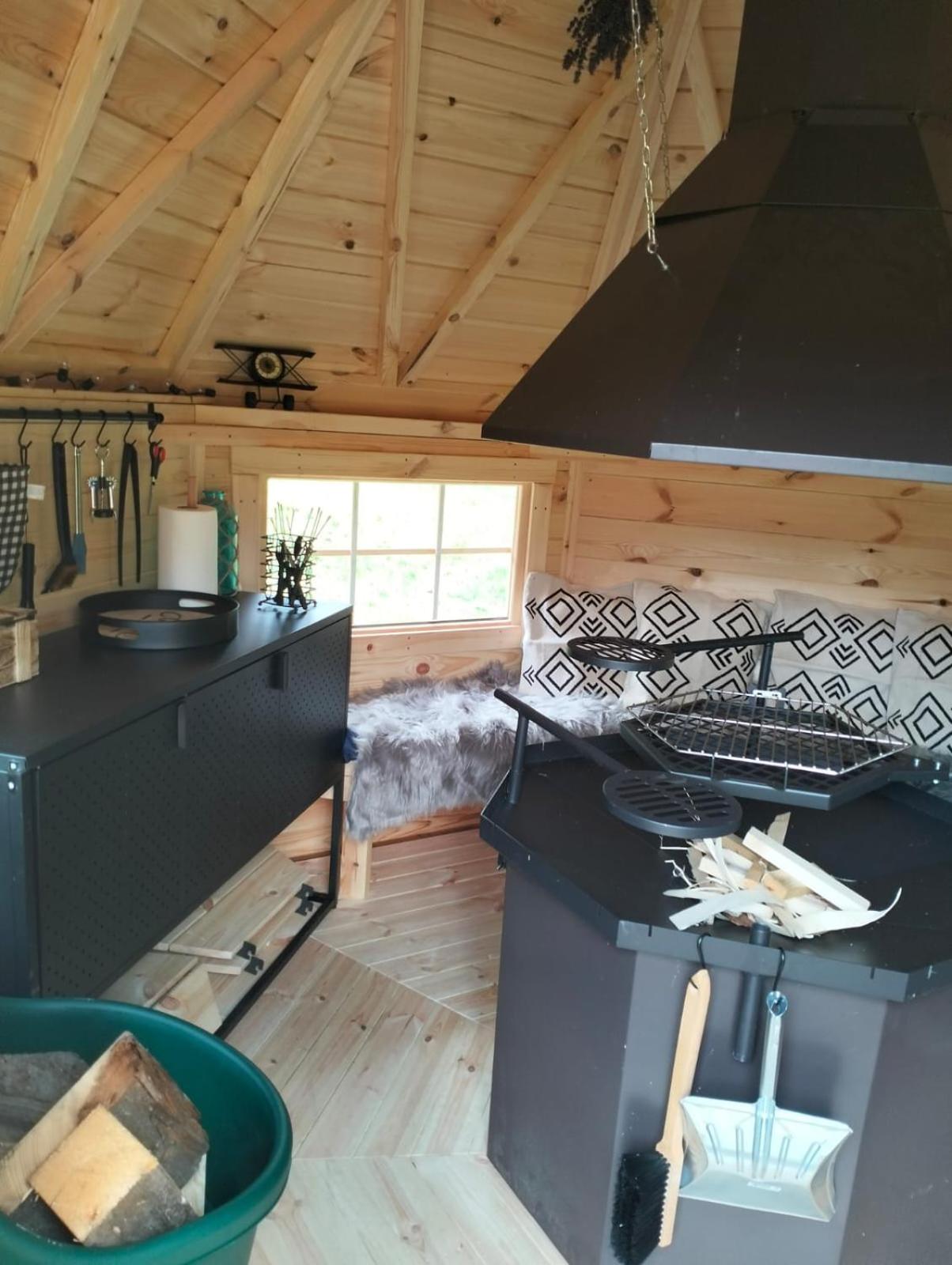 Tiny house