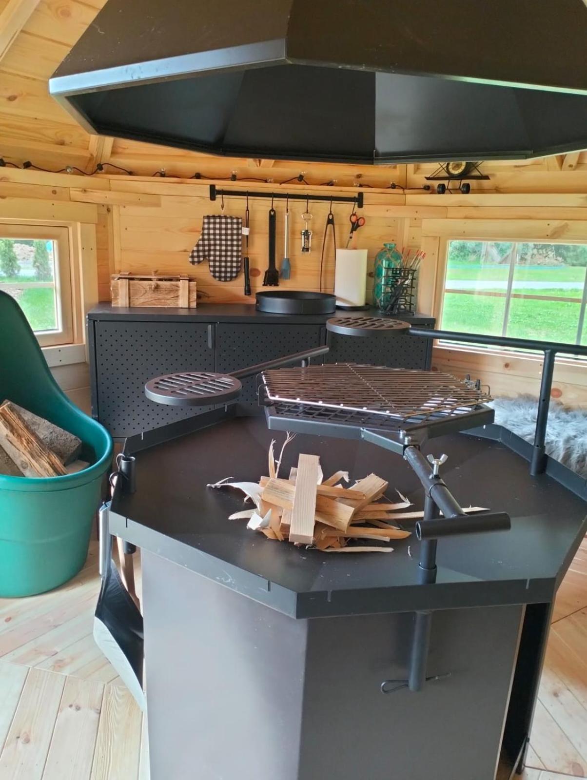 Tiny house