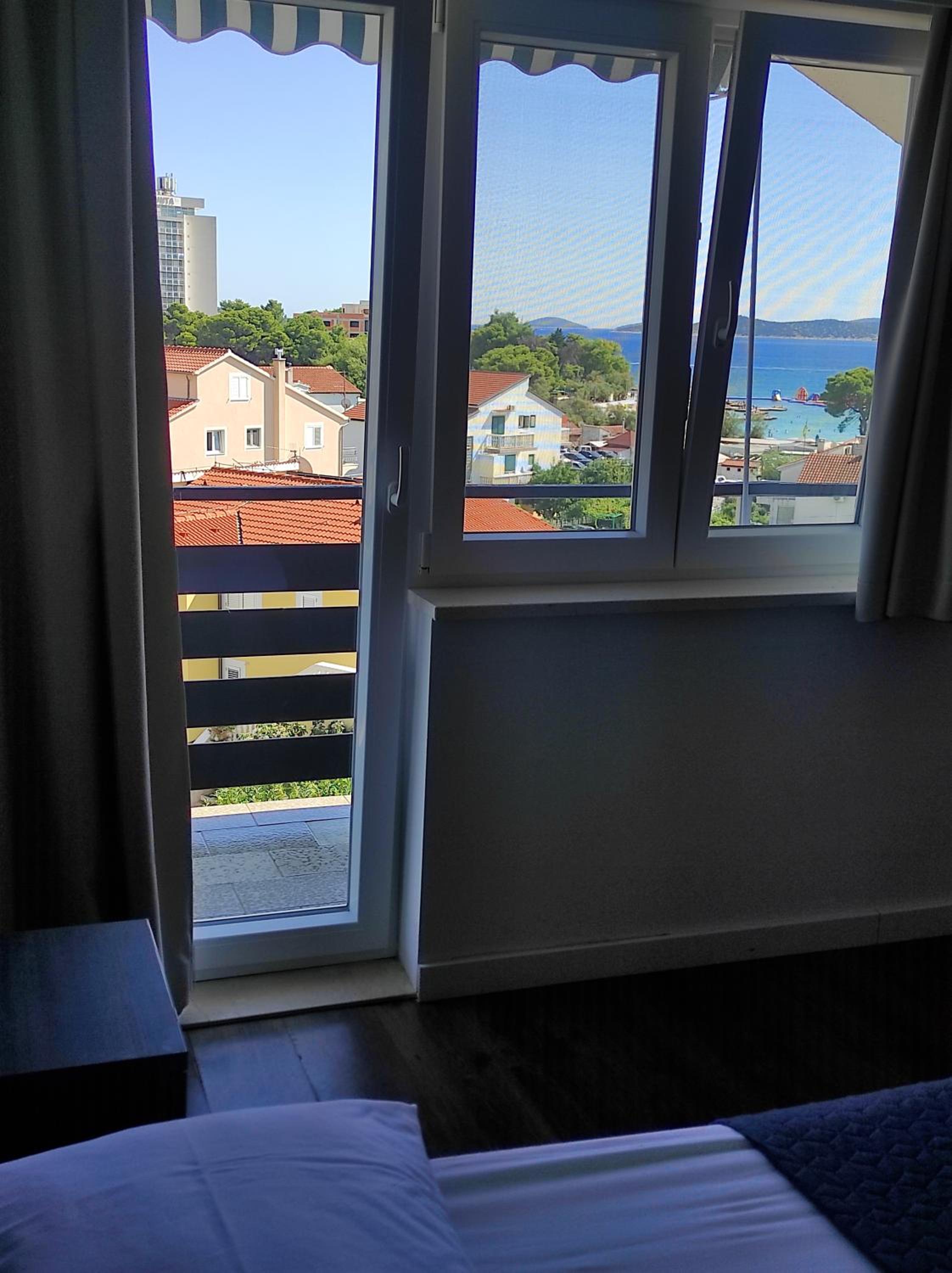 Apartments and Rooms Bozena view 4