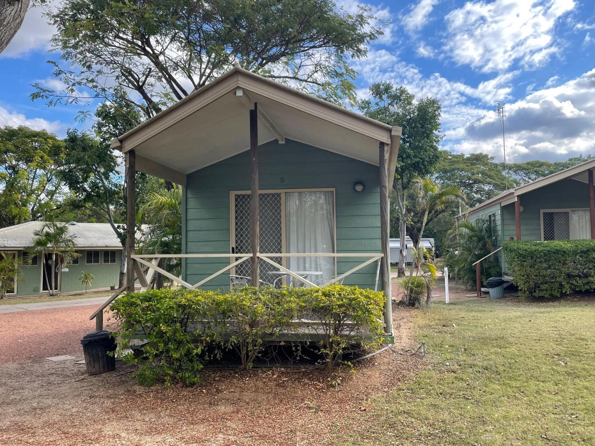 Aussie Outback Oasis Holiday Park