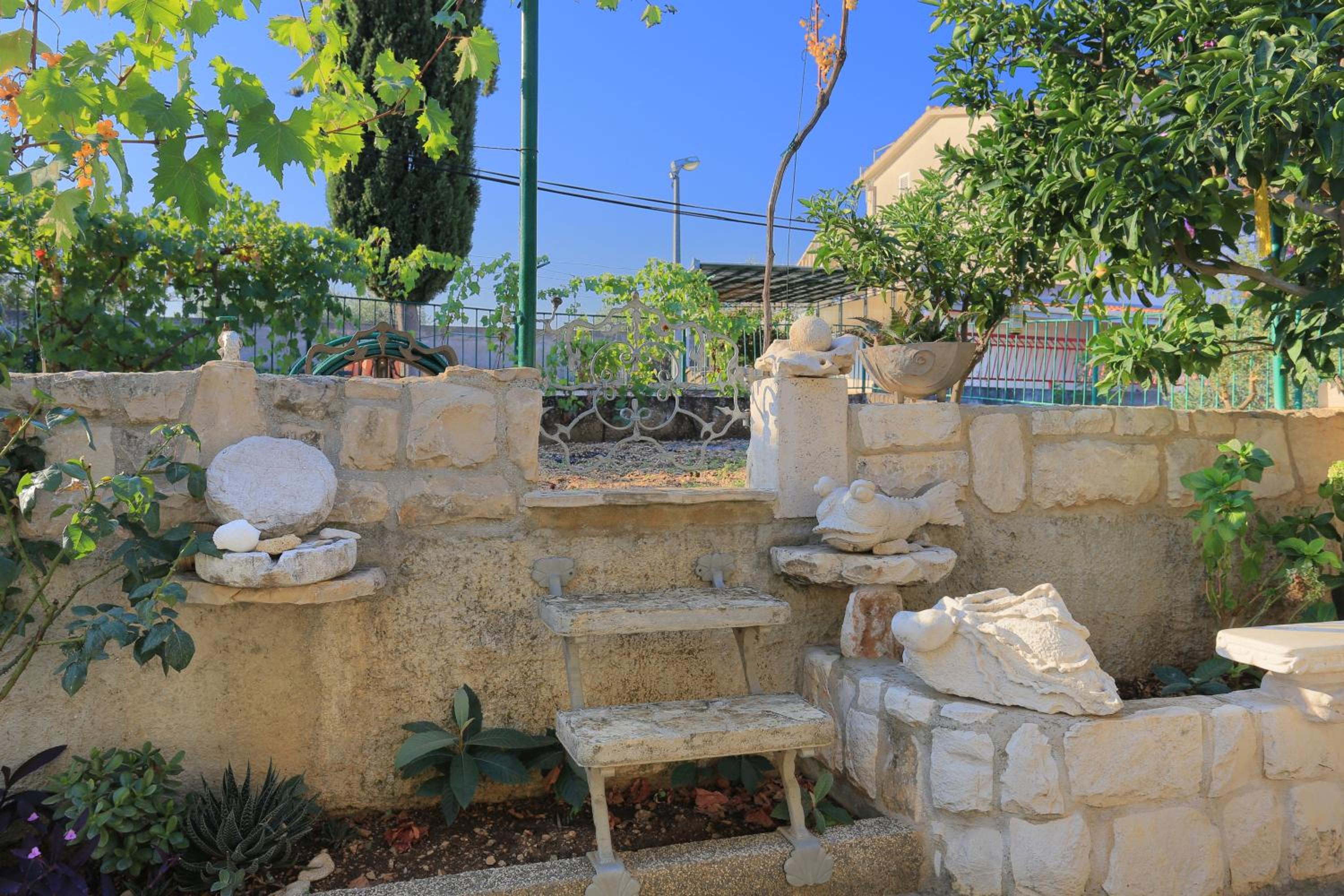 Photo 29