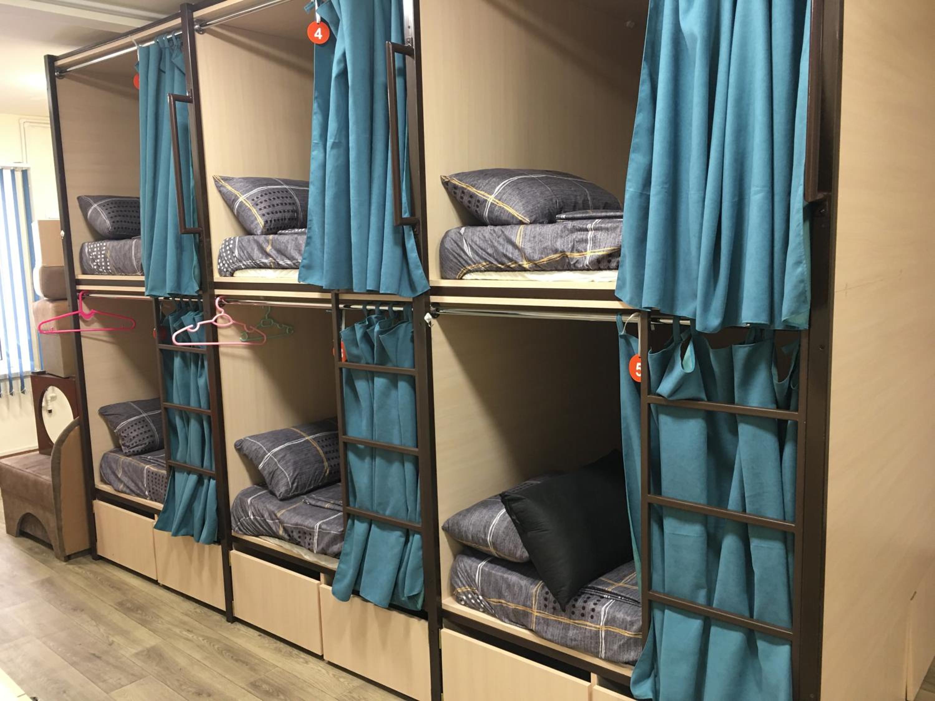 Bonvenon capsule Hostel