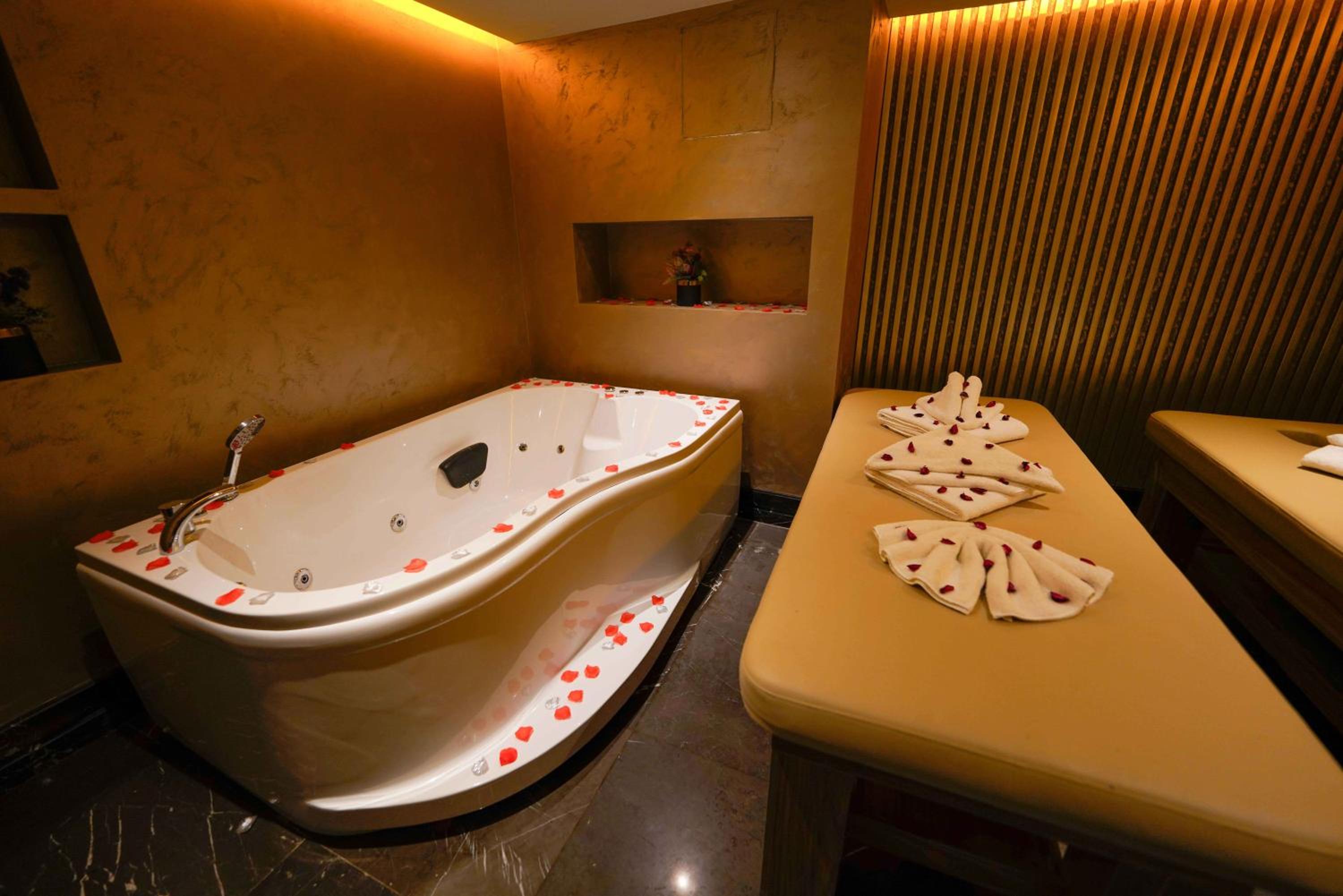 Costera Hotel - Image 14