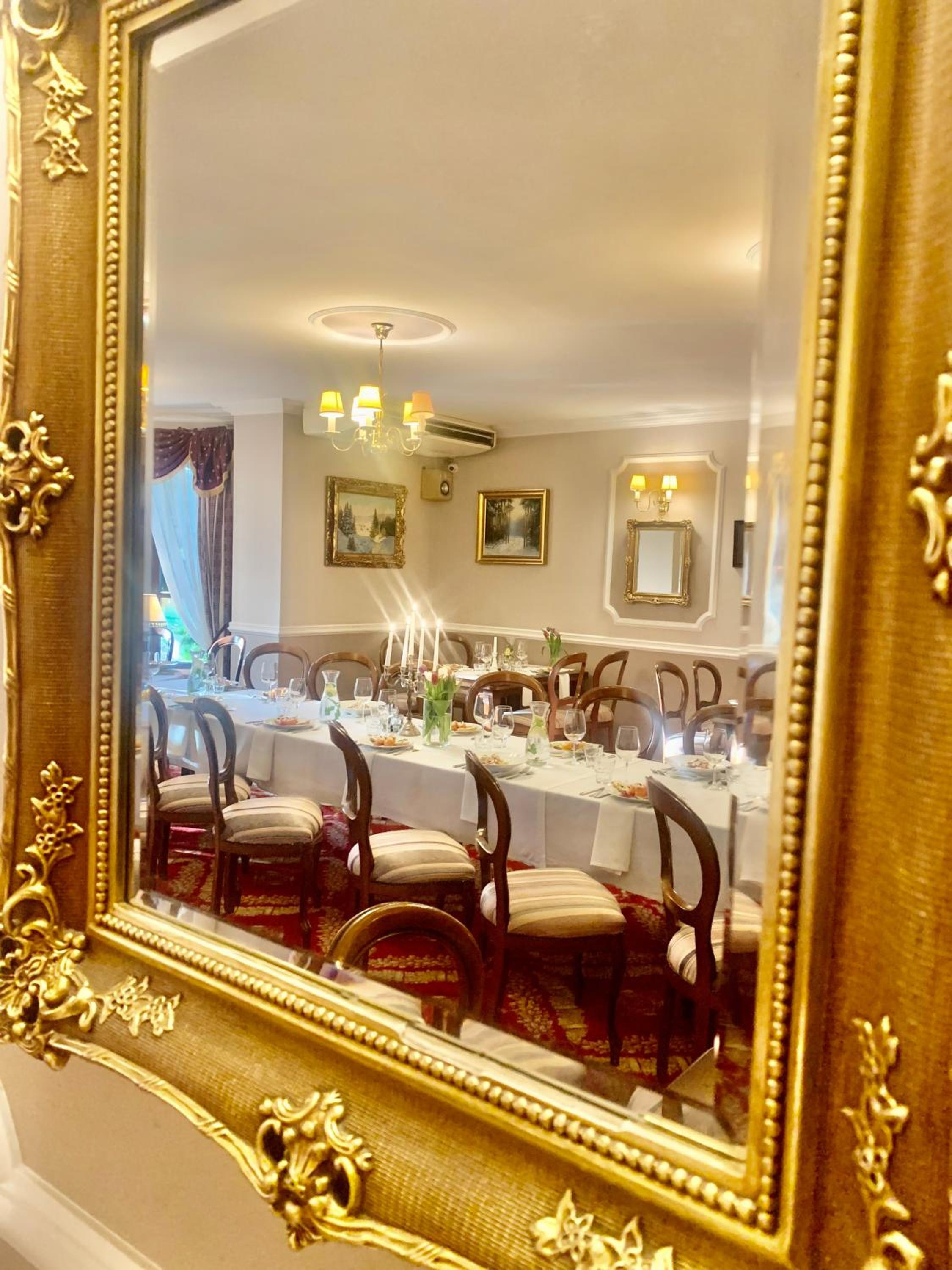 restaurant