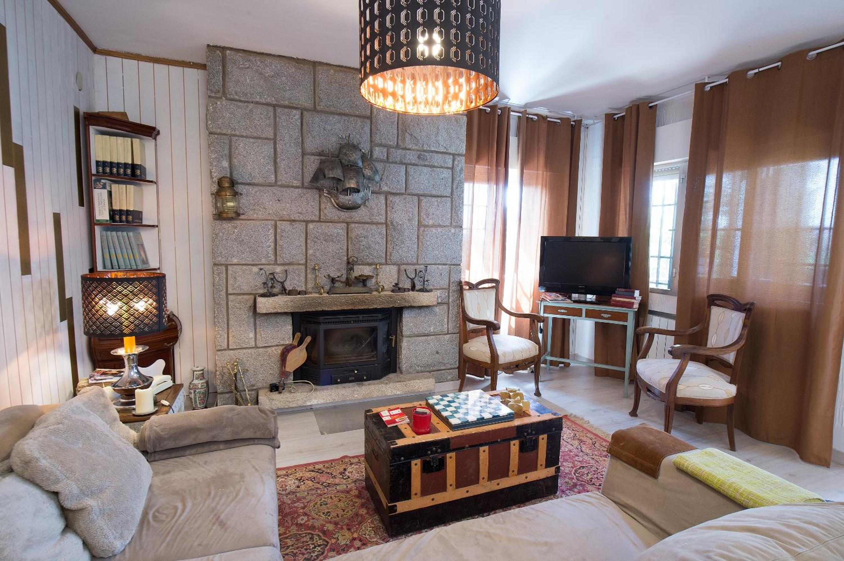 For You Rentals CHALET SIERRA GUADARRAMA - LA PONDEROSA PON351