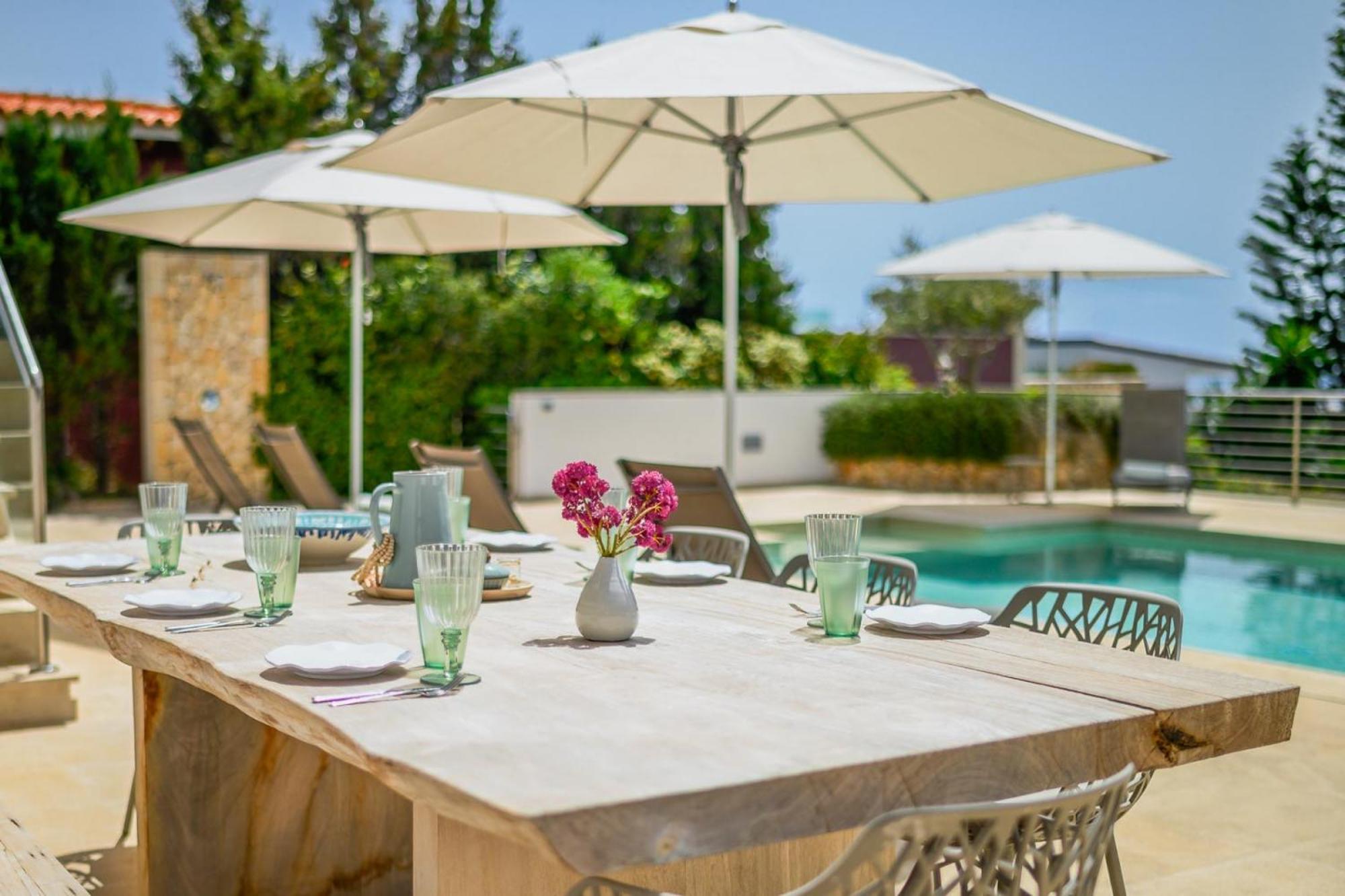 2550 Lichtdurchflutete Villa in Santa Ponsa Nova view 5