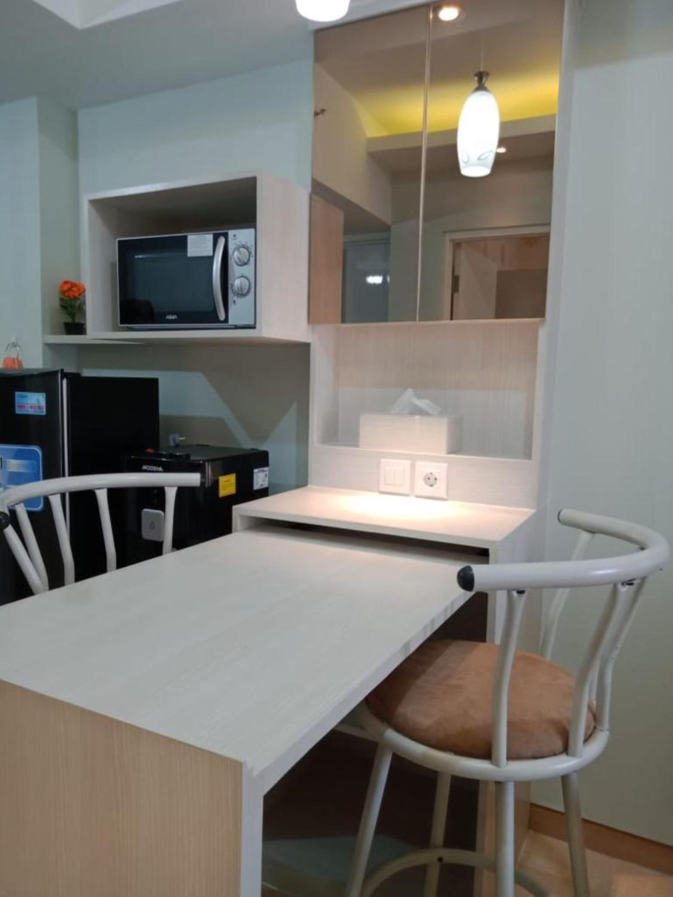Springlake Apartment Summarecon by Veeroom view 3
