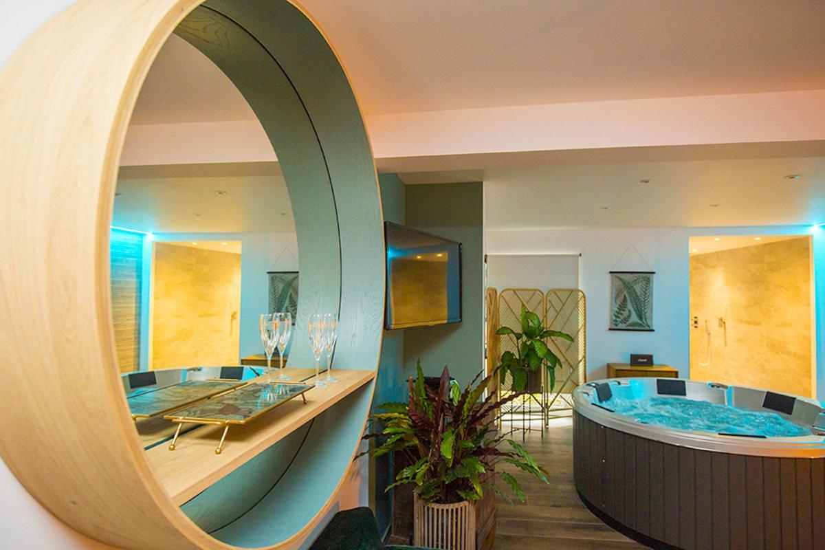 Jacuzzi