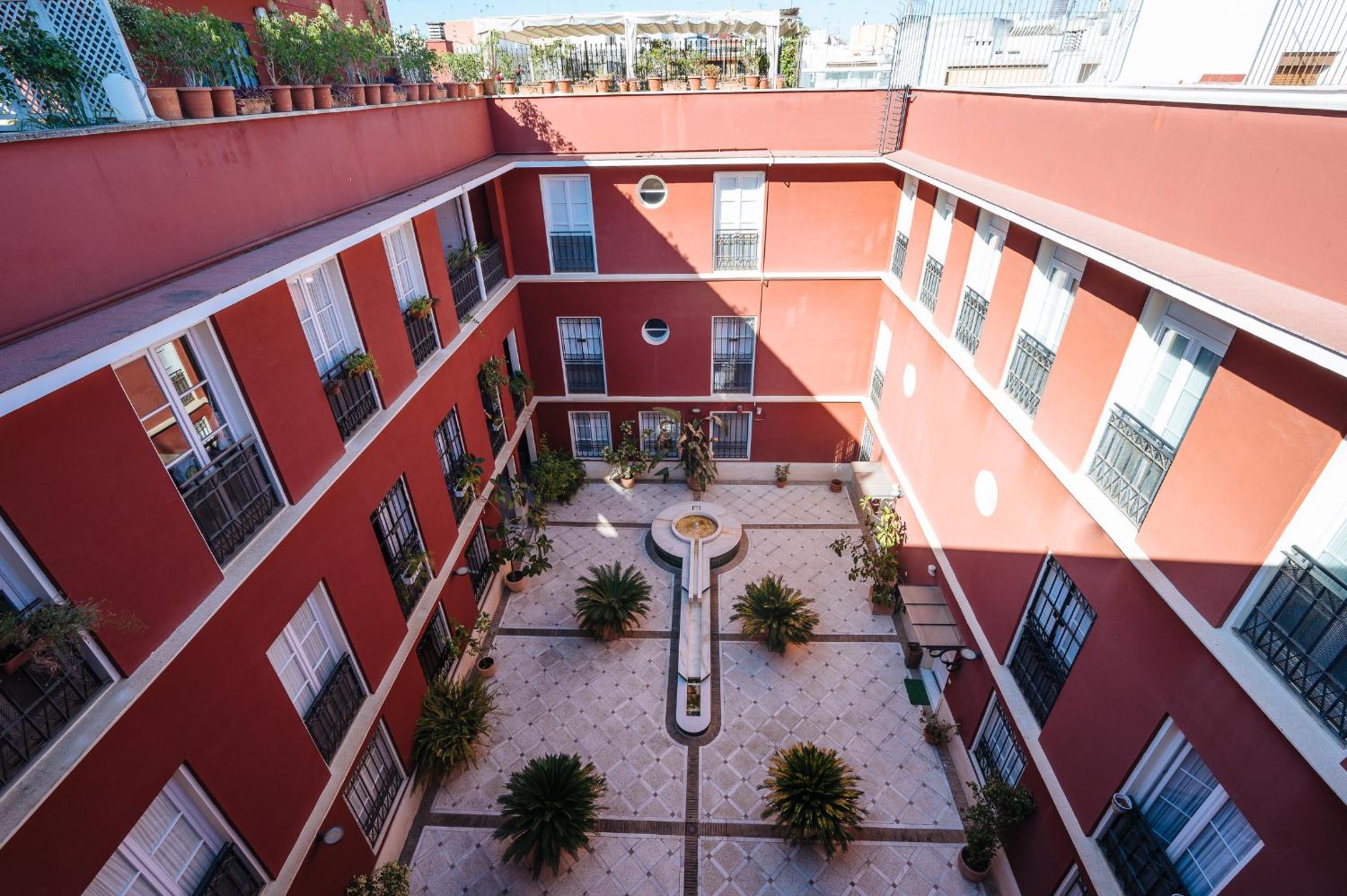Lirio Suite Apartment - Private Parking included