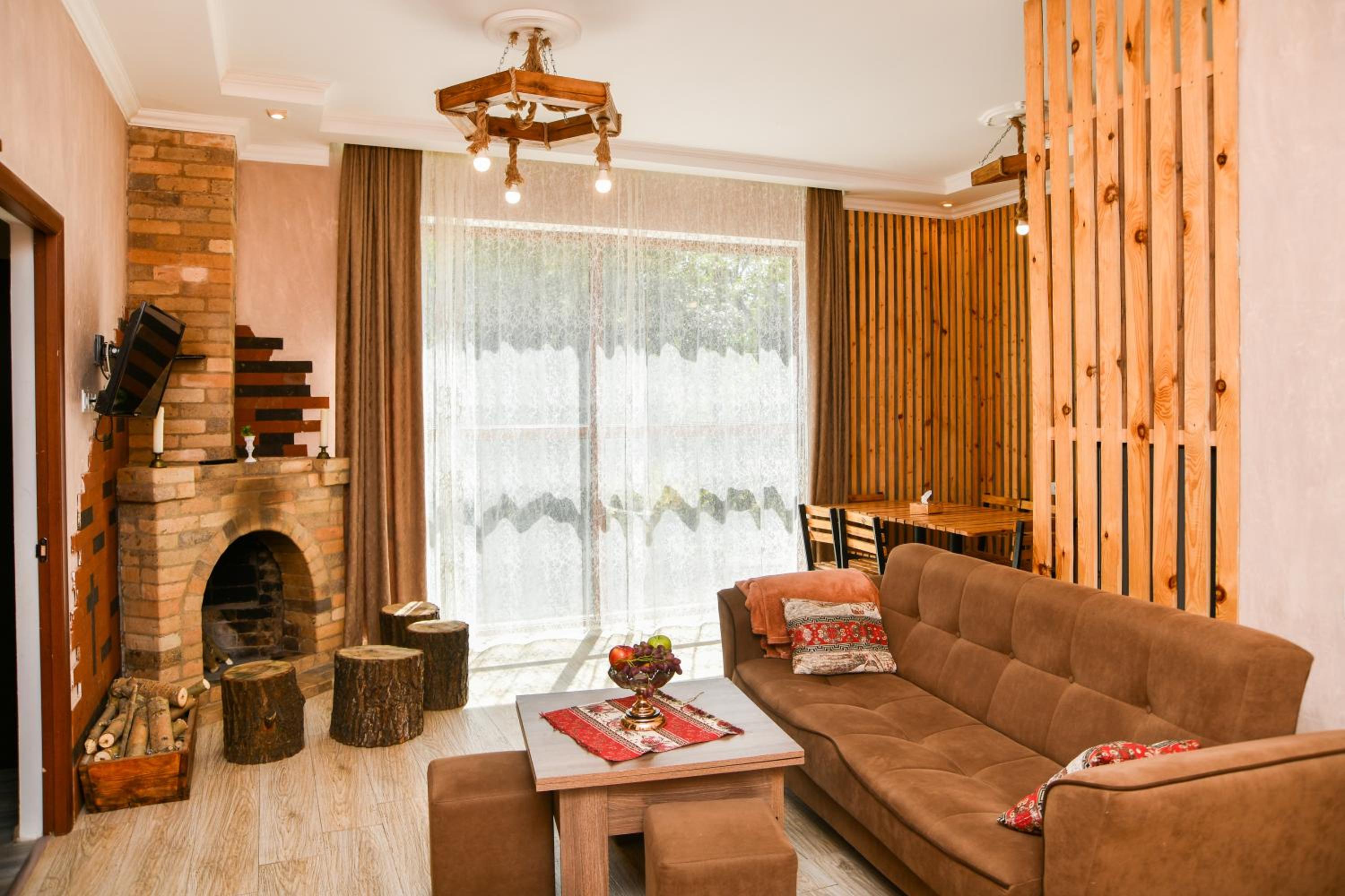 AAA Jermuk rest house