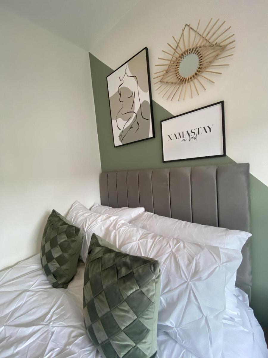 Blackpool Abode - Vance Road Star House view 5