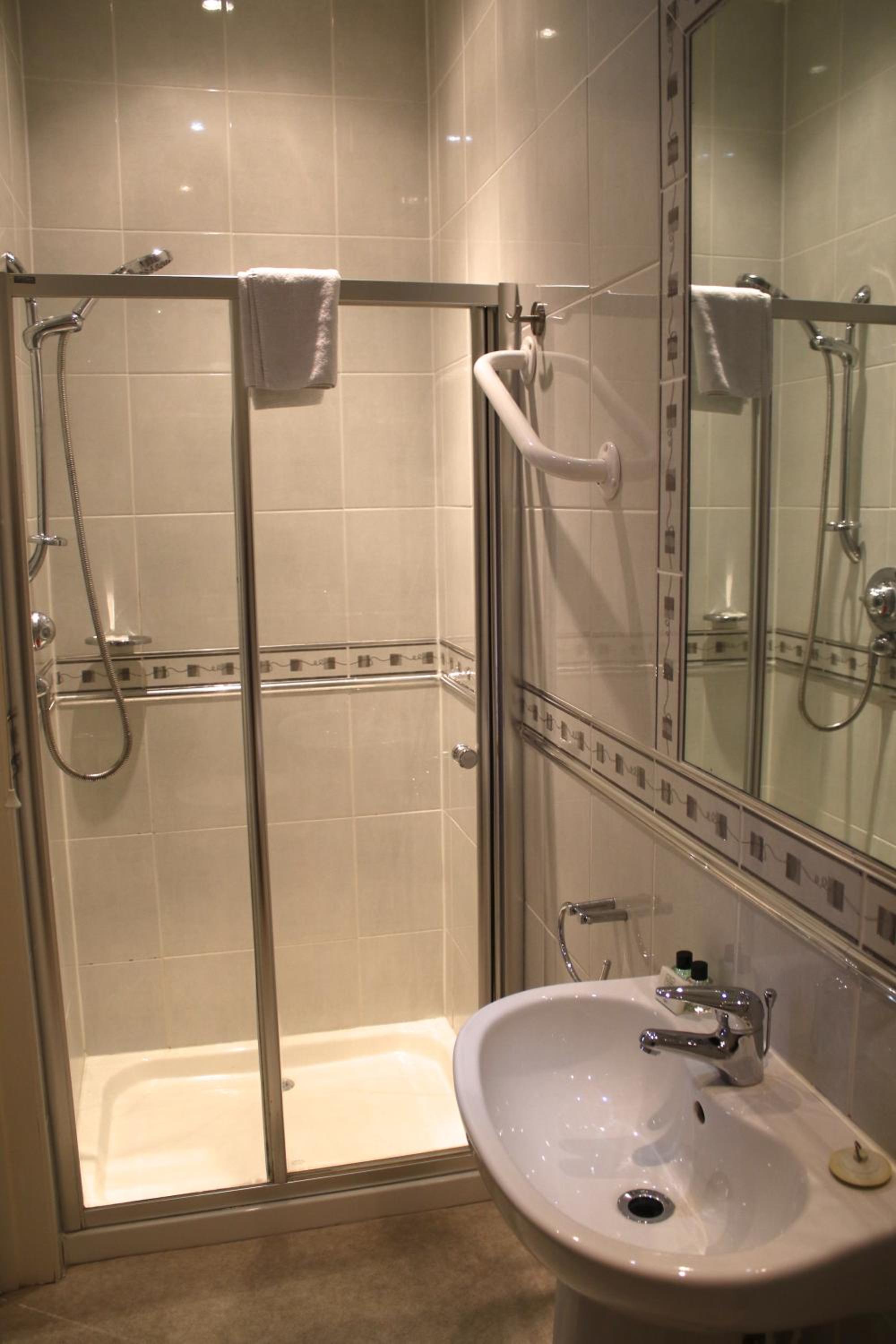 Devoncourt Monthly Rentals