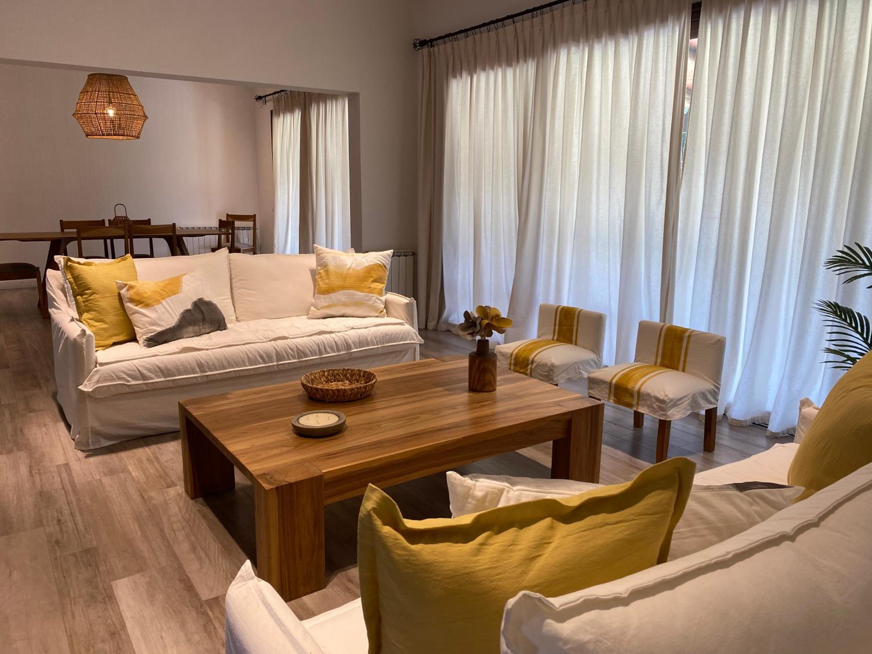 Acogedora y amplia casa en Salta!
