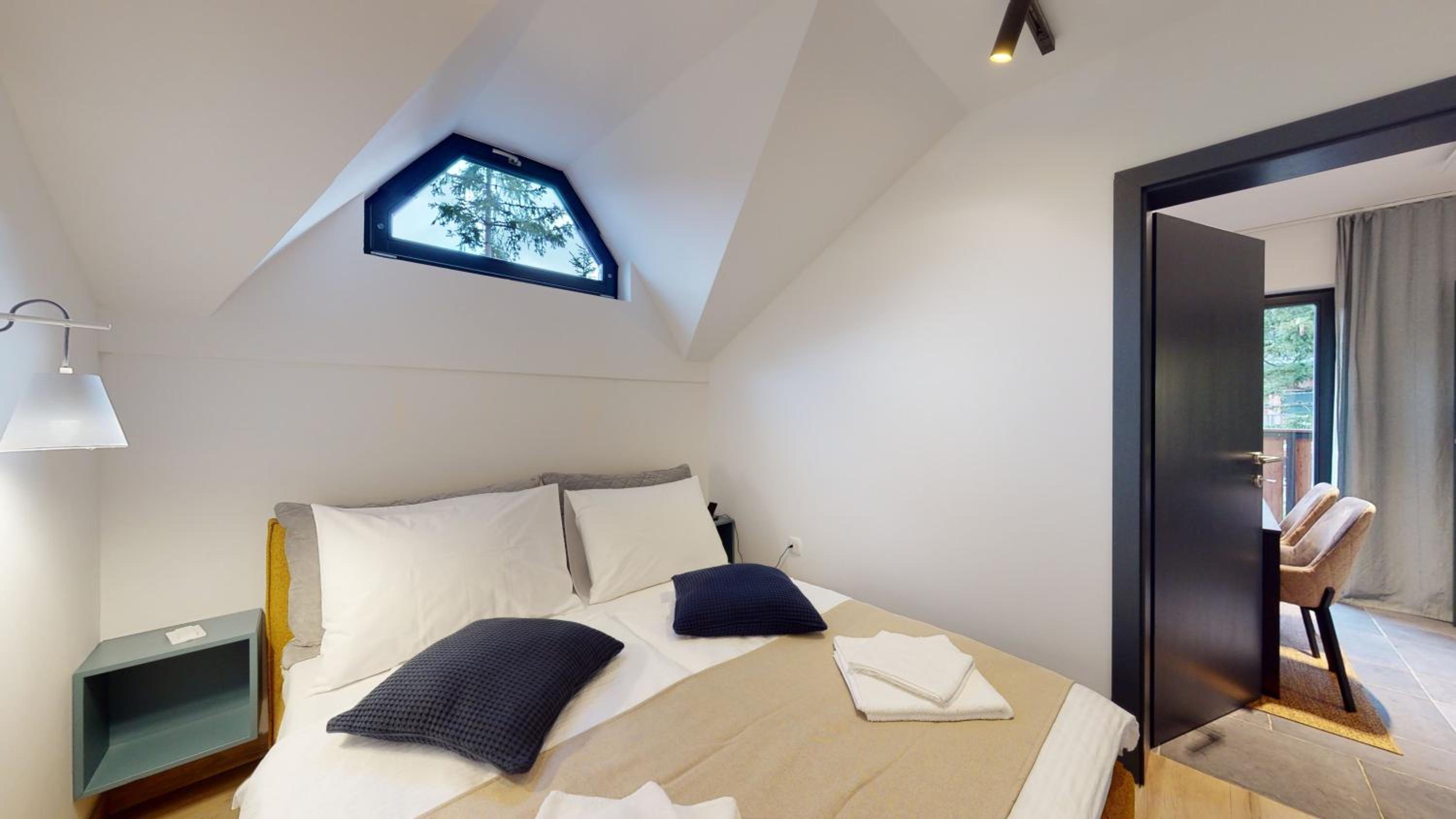 OTTA Apartments Golte C2 view 3