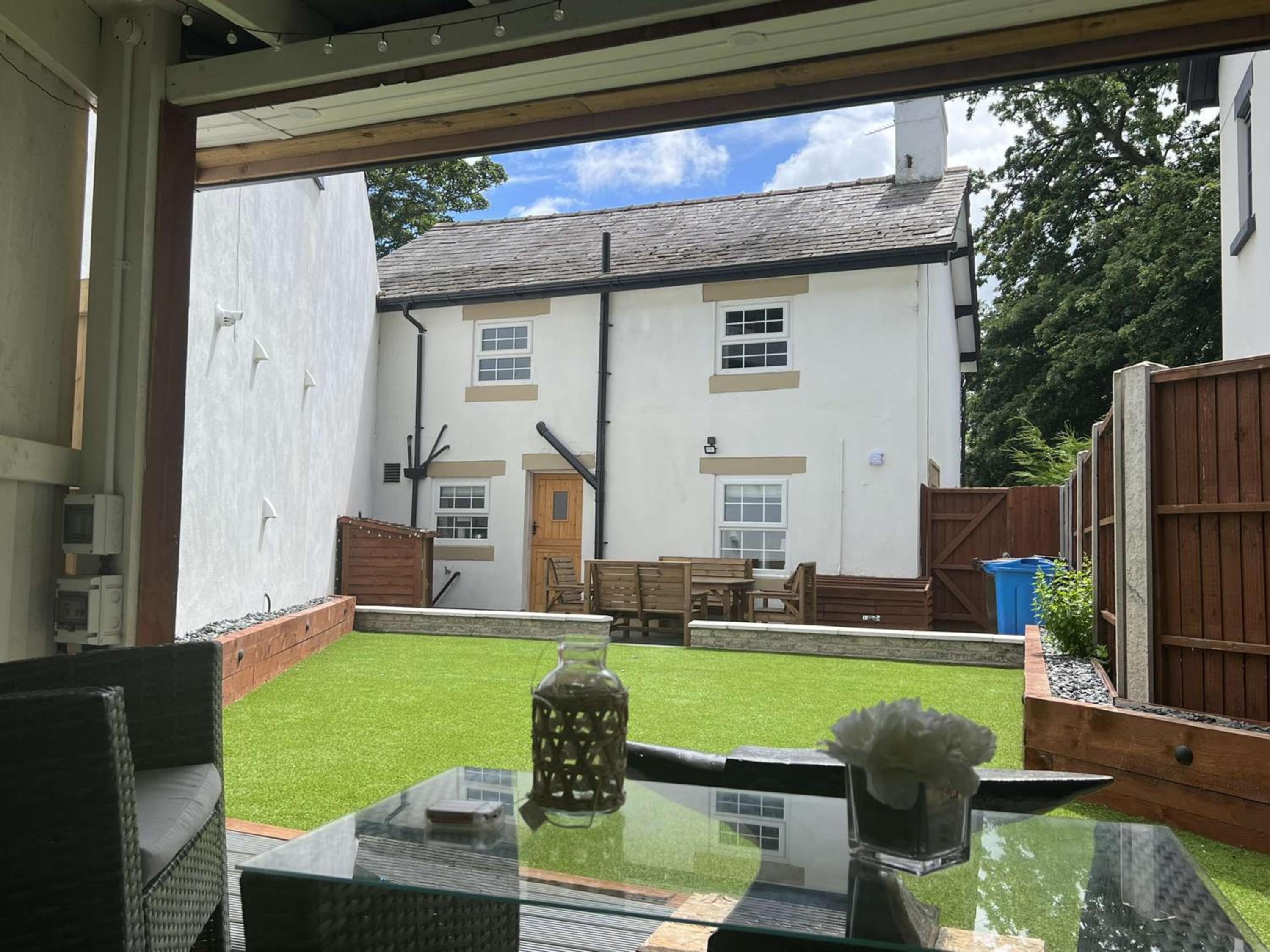 Old Smithy Cottage view 5