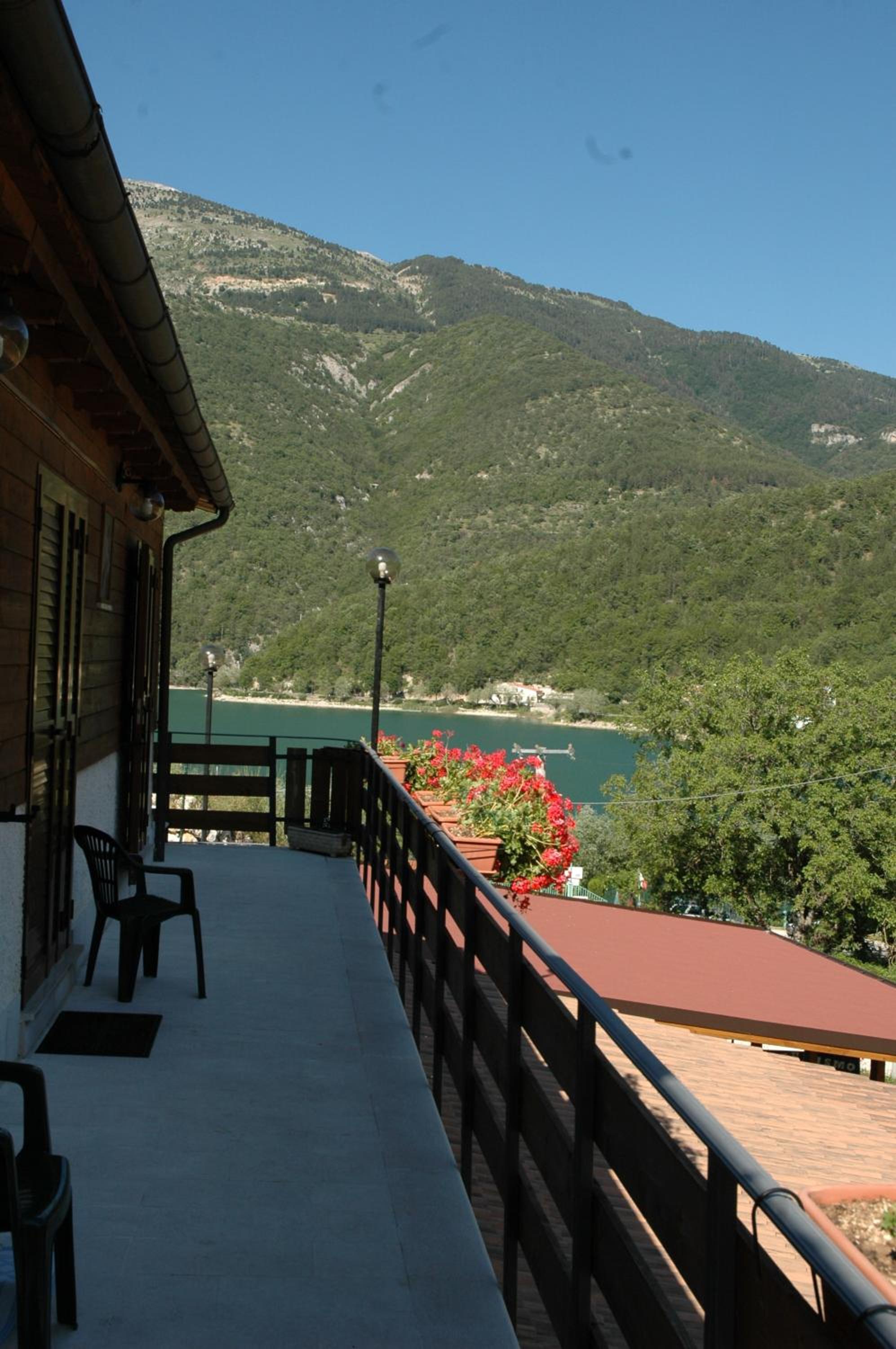 Photo 15