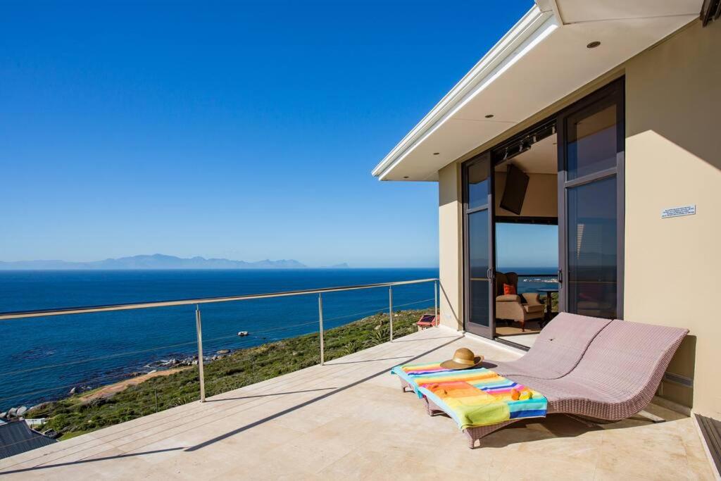 Aqua Terra Boutique Guesthouse - Simon's Town, Cape Town view 4