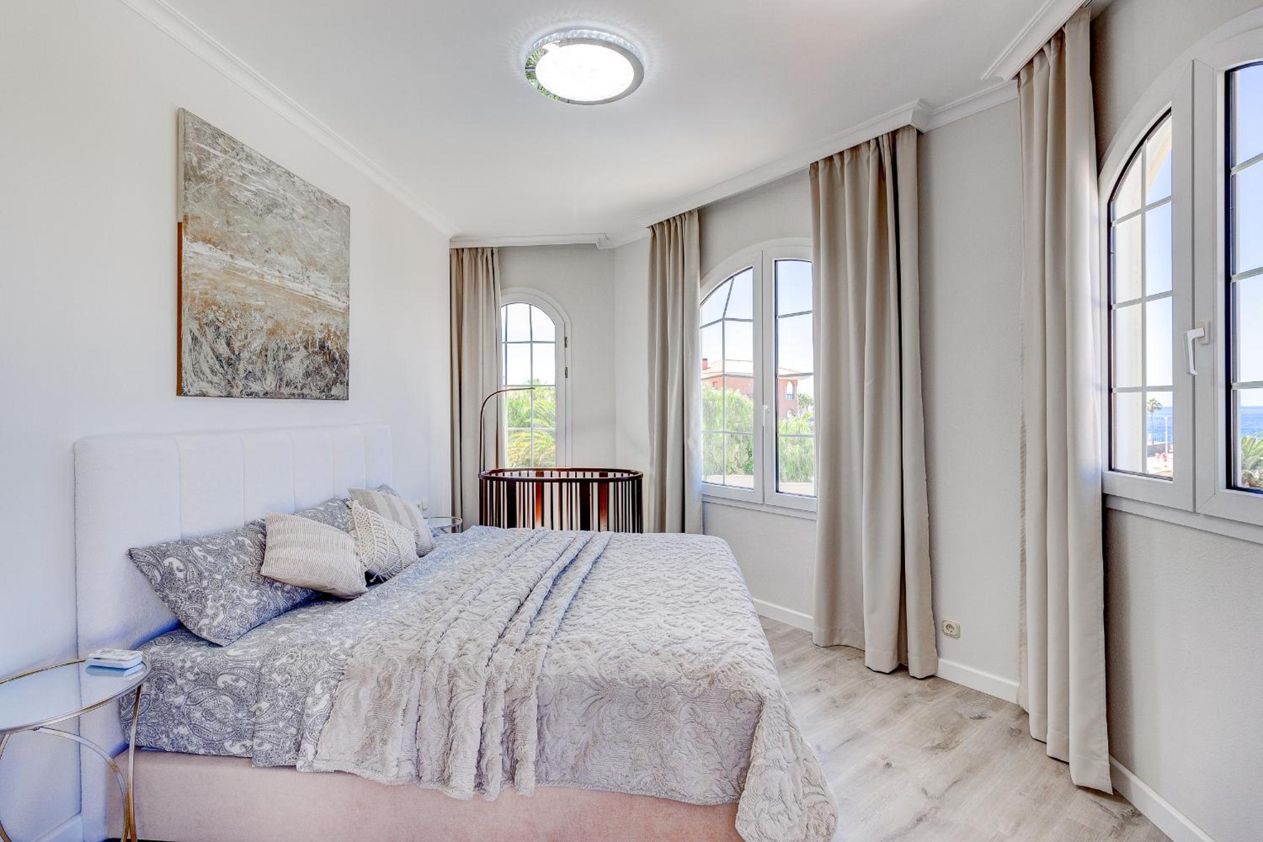 Luxury villa El Duque Ocean View photo 2