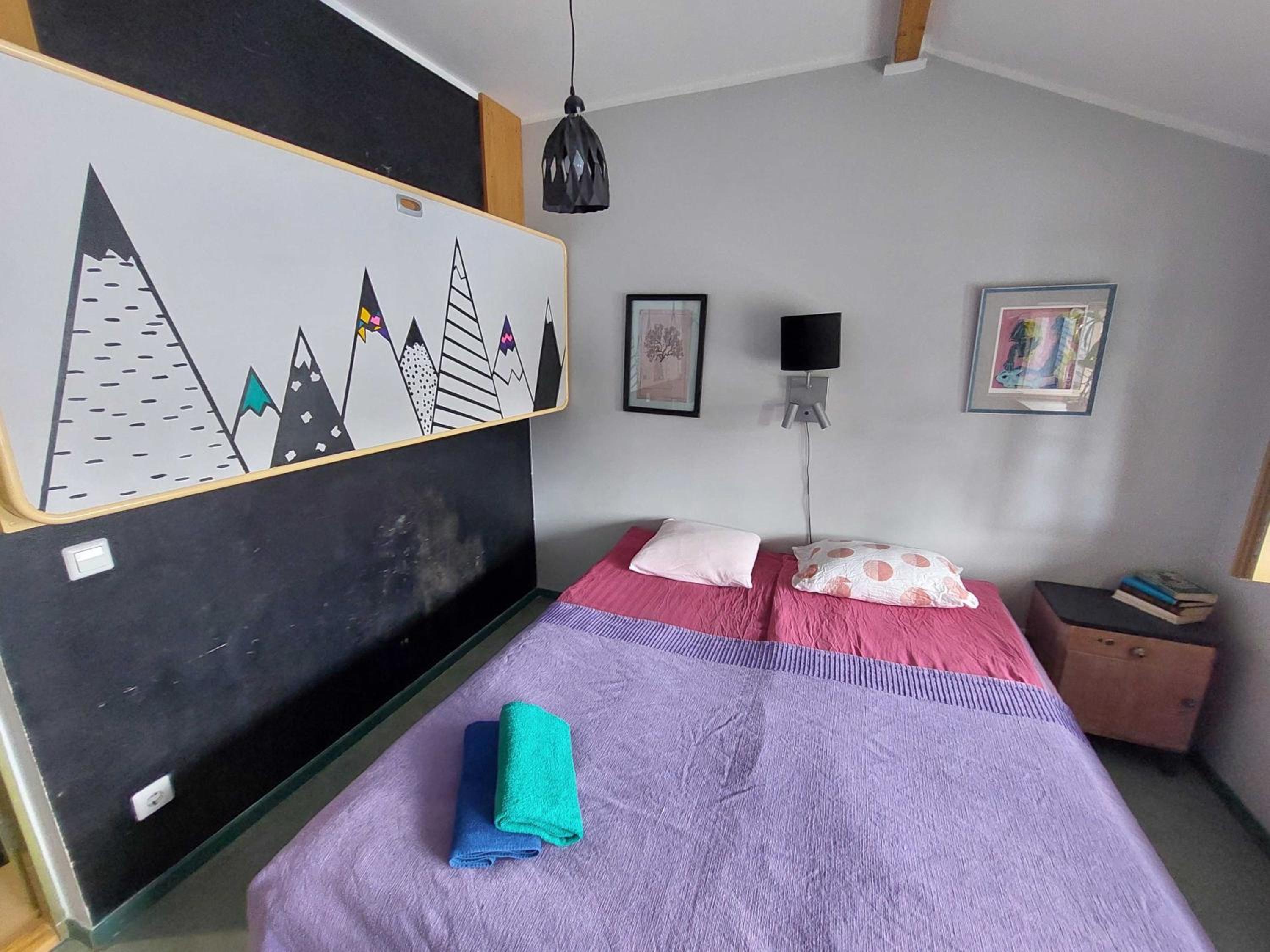 Looming Hostel