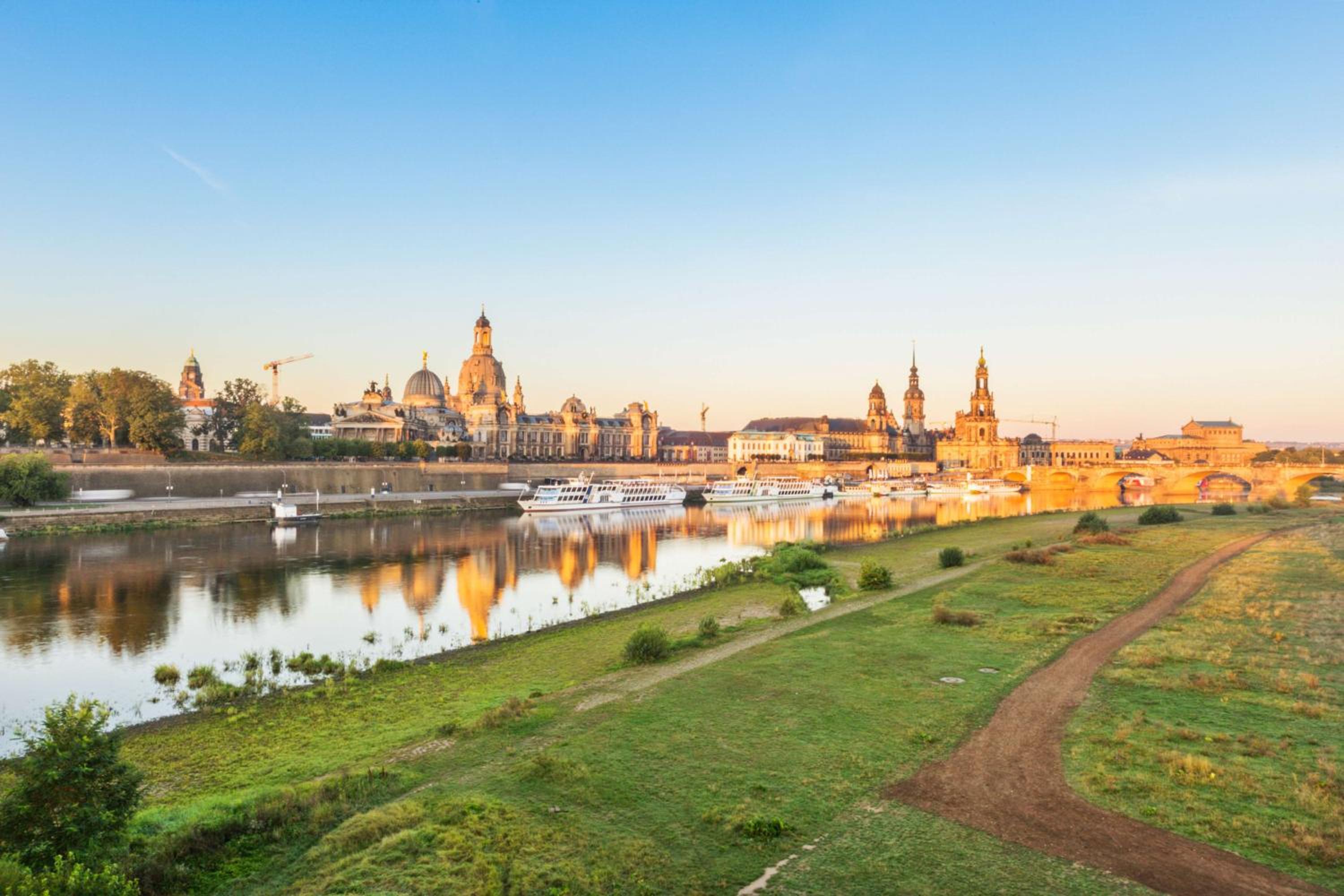 Dresden Vacations - Park Inn by Radisson Dresden - Property Image 15