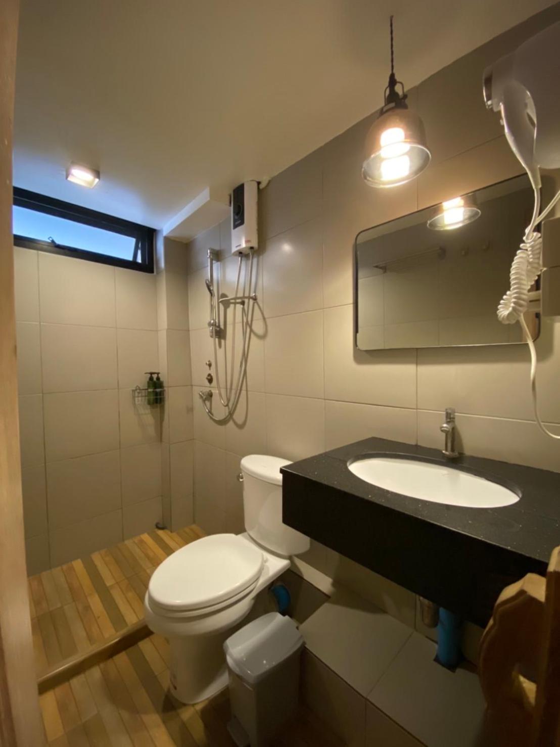 Monomer Hostel Bangkok
