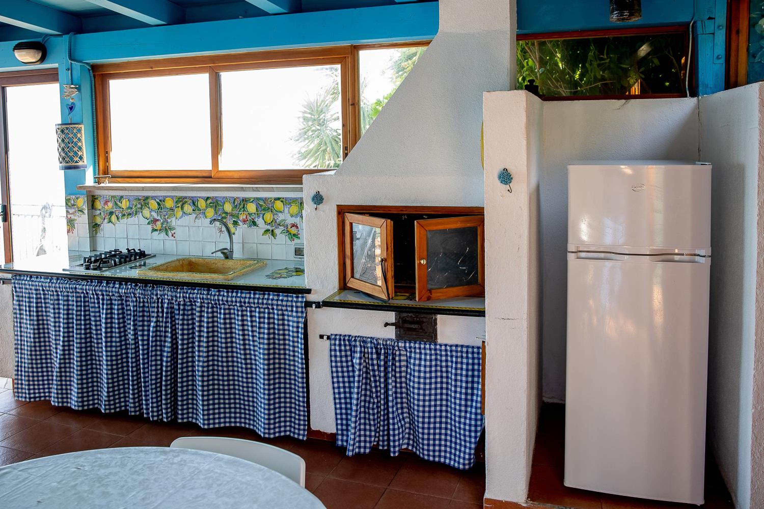 Villa Con Piscina Vista Mare view 3