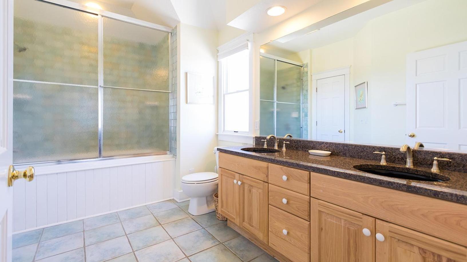 Oceanfront grandeur 4x4 Outerbanks - Fitzgerald view 5