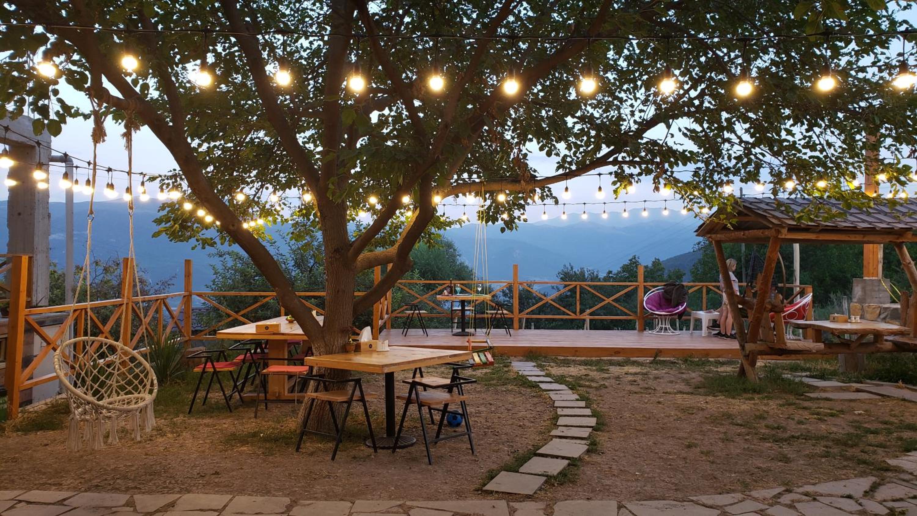 Berkri Gastro Yard & Guest House