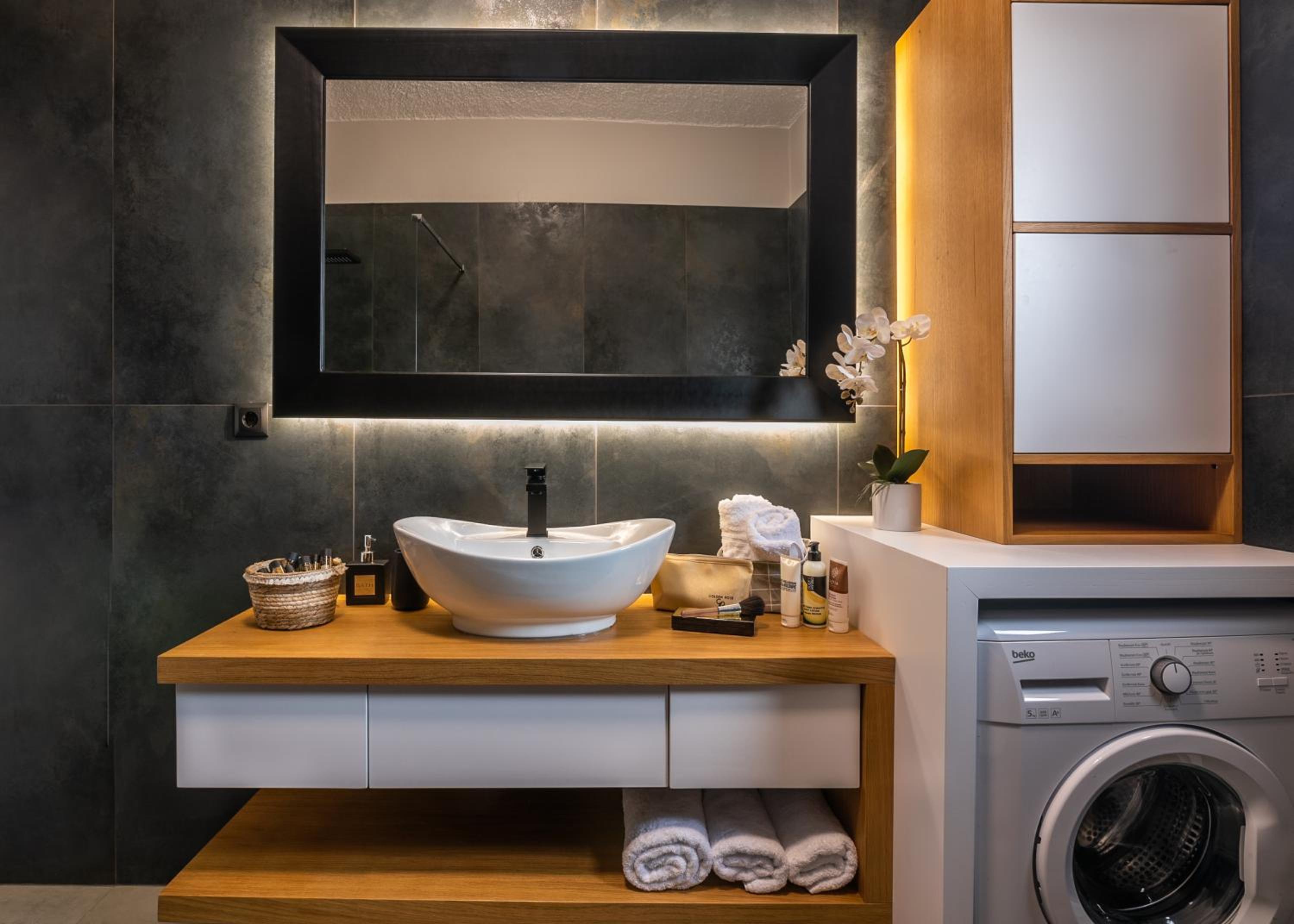 Photo 50