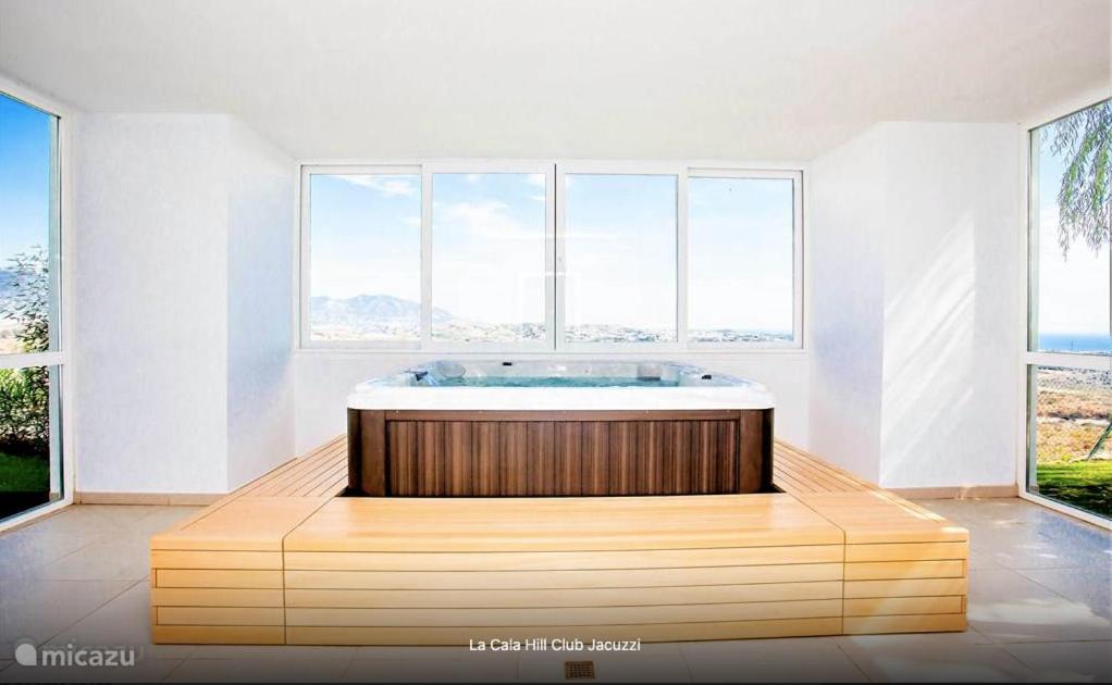 La Cala Hill sea view apartment