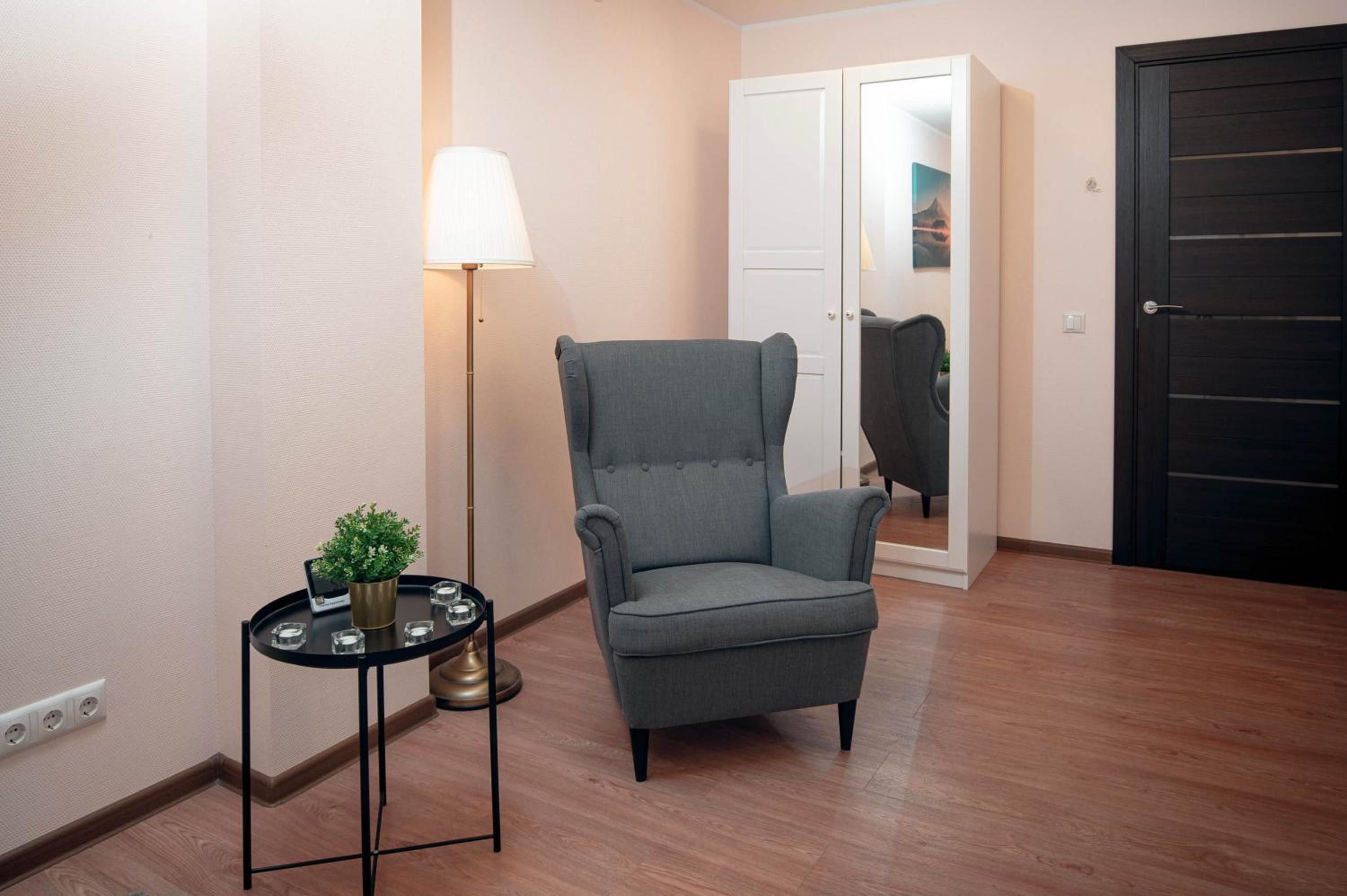Crown Apartment view 2
