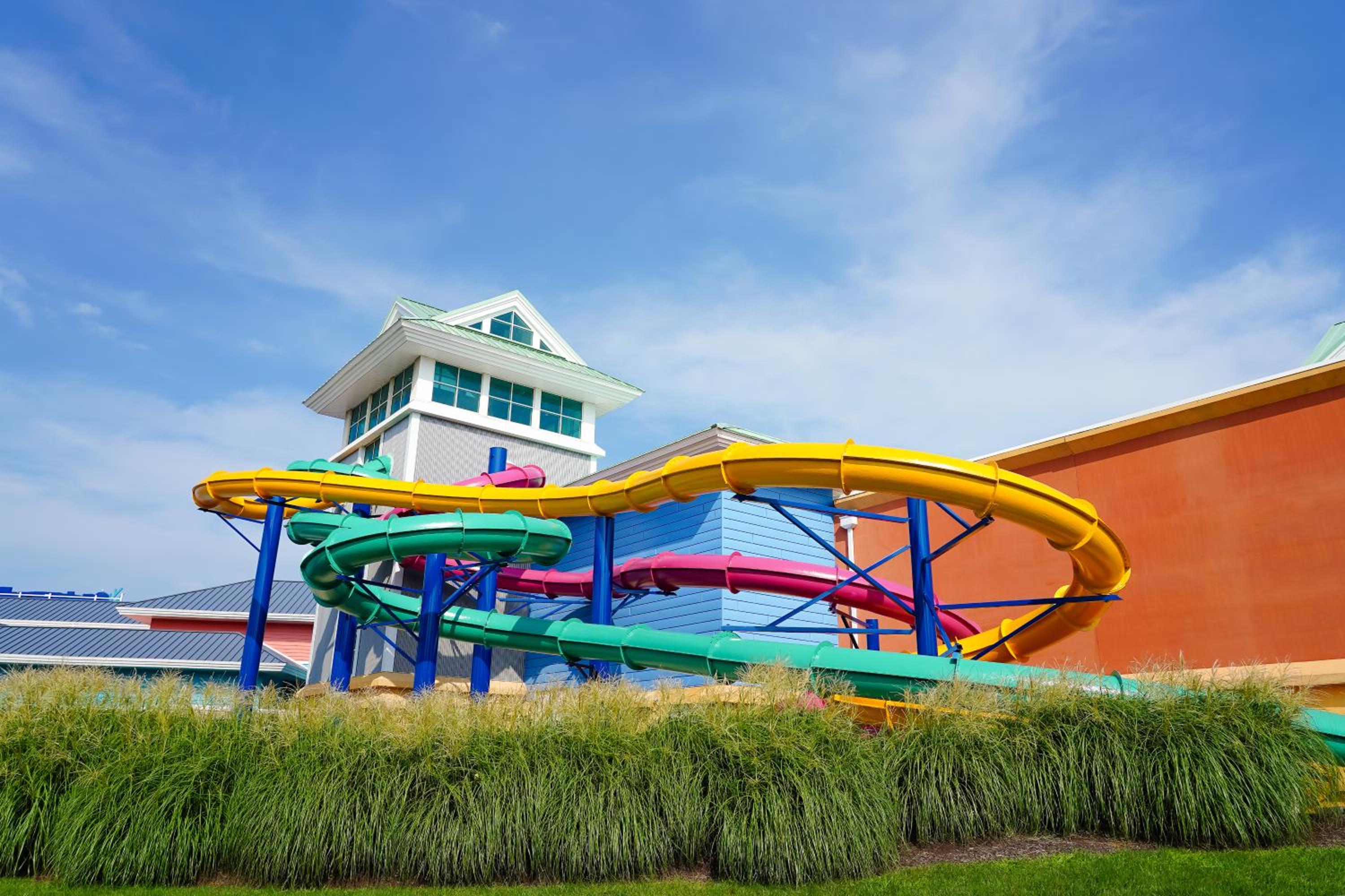Sandusky Vacations - Castaway Bay by Cedar Point Resorts - Property Image 8