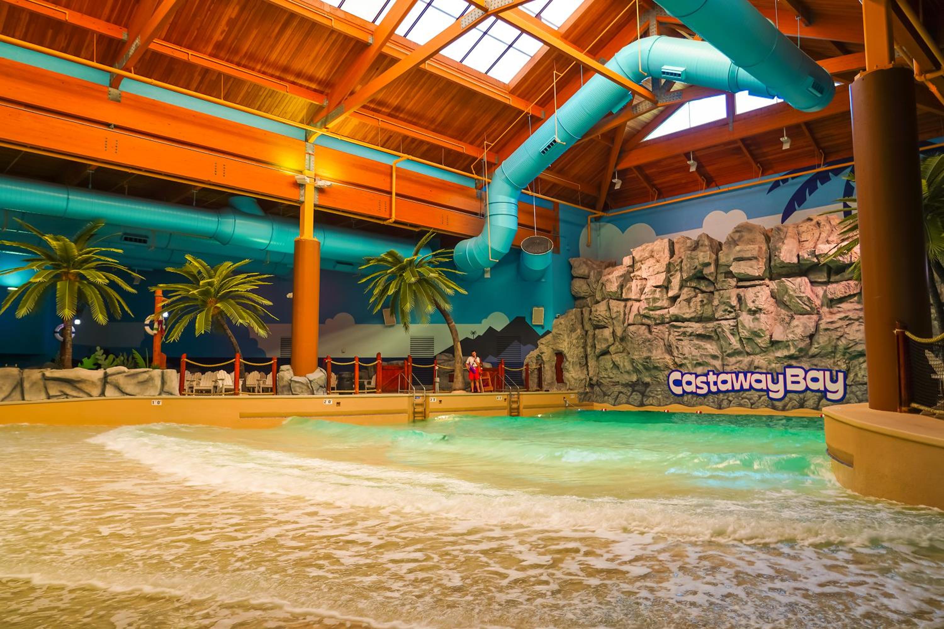 Sandusky Vacations - Castaway Bay by Cedar Point Resorts - Property Image 17