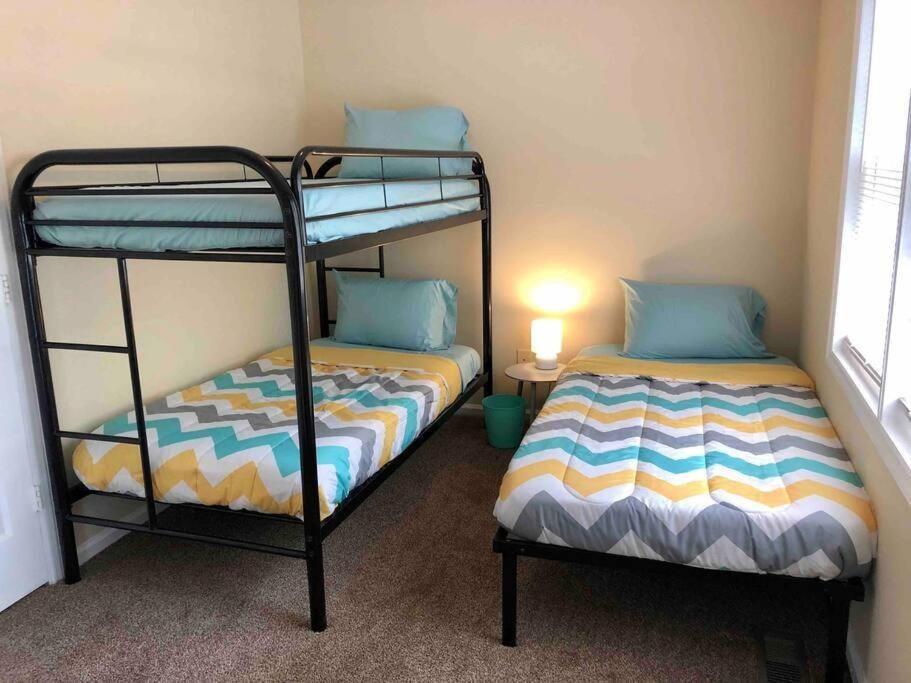 WelcomingTownhome - King Bed - Long Term Stays - UNC view 2