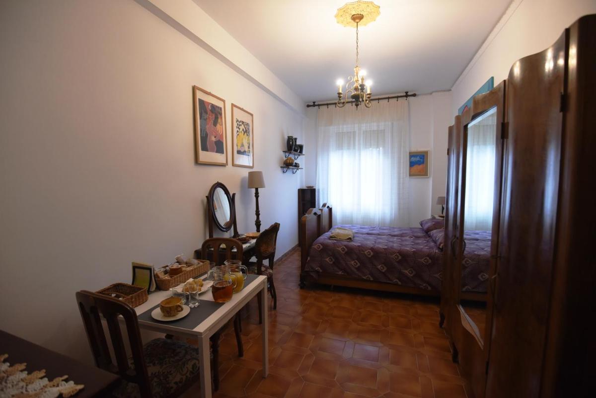 Photo 33