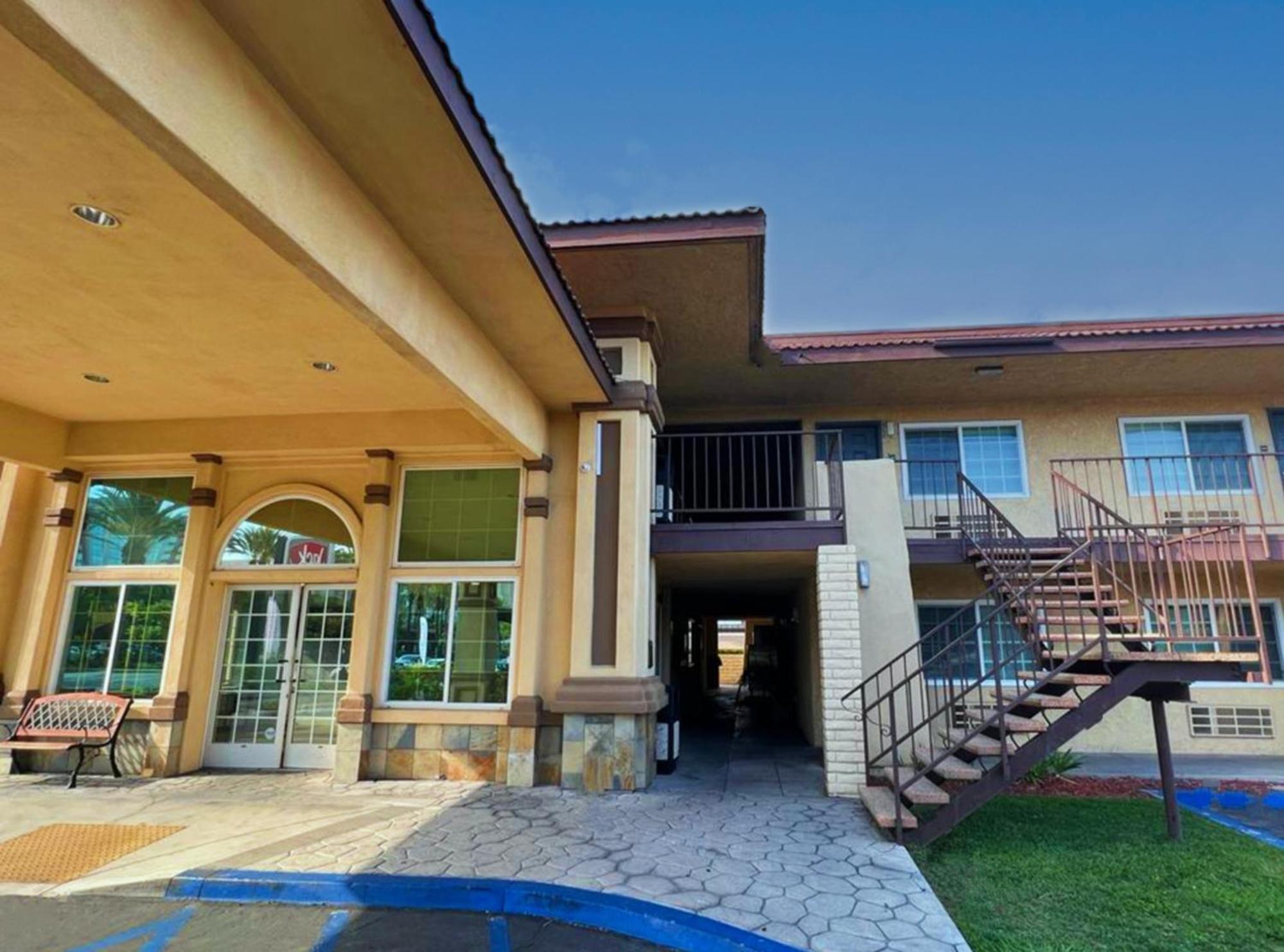 Bposhtels Anaheim