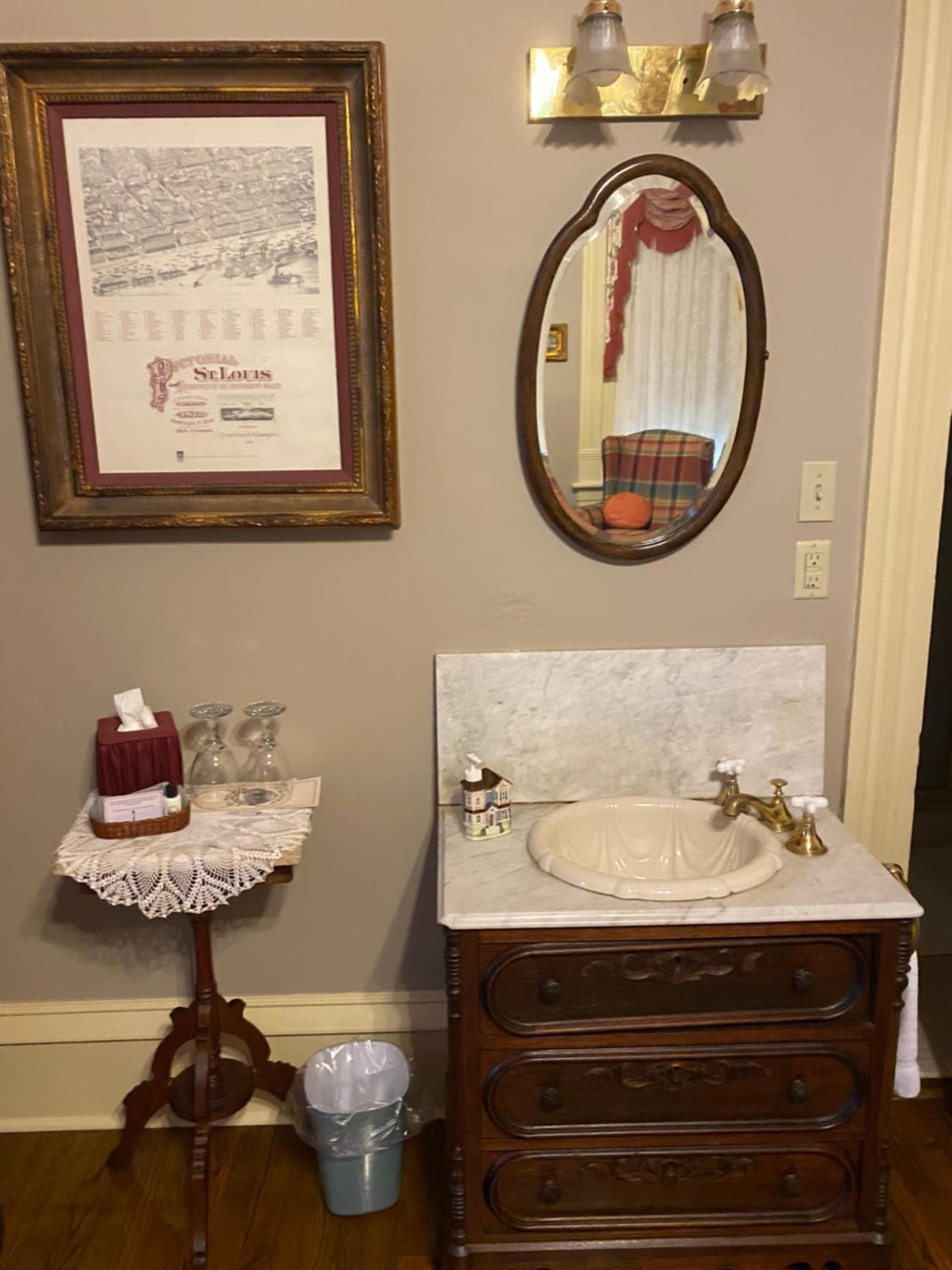 The Empress of Little Rock, photo 58