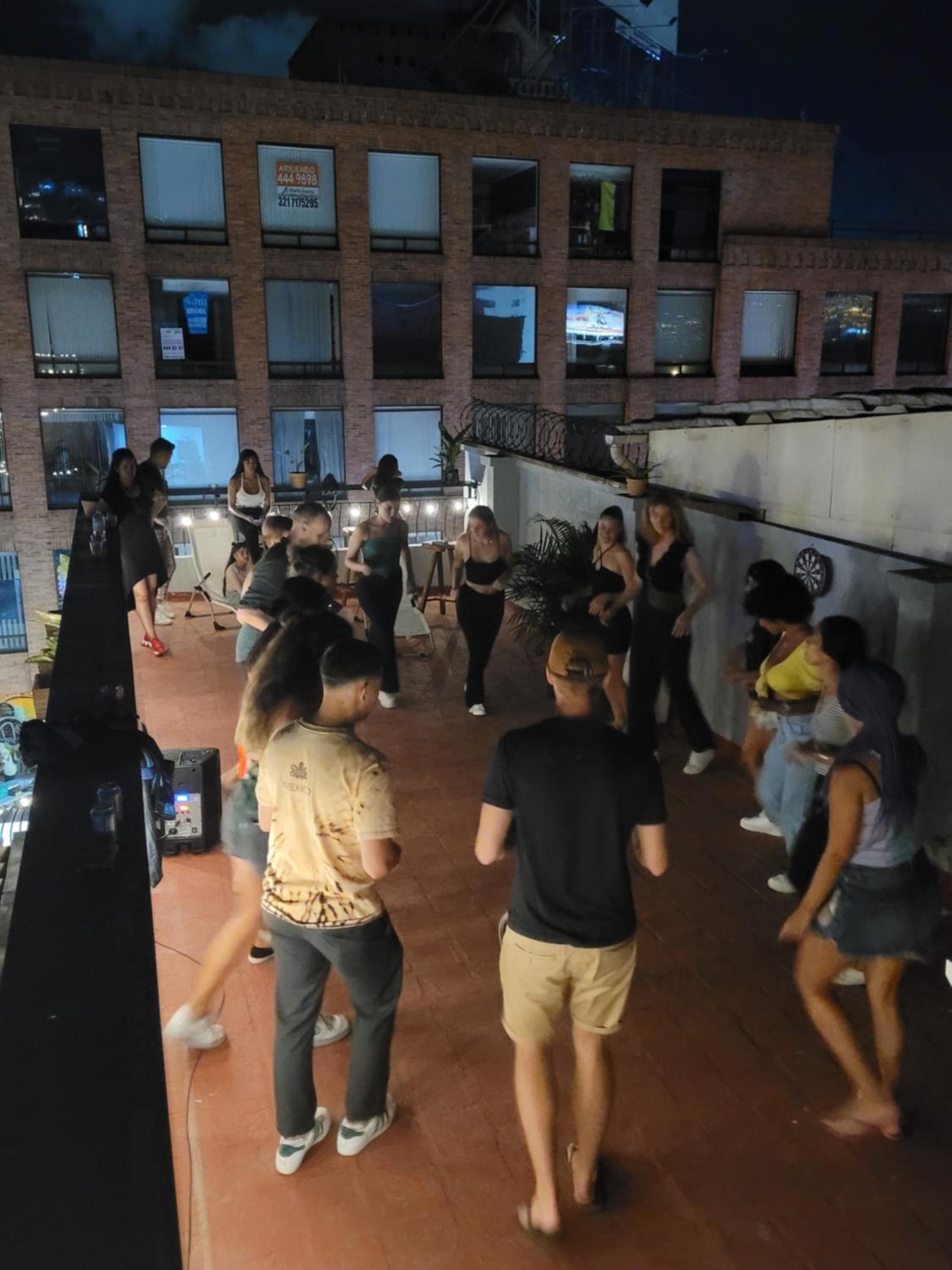 La Familia Hostel - Parque Poblado