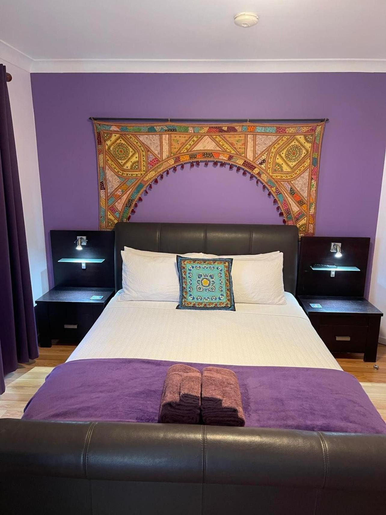 Tambaridge Bed & Breakfast