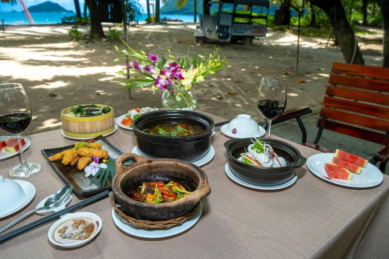 Tan Son Nhat Con Dao Resort