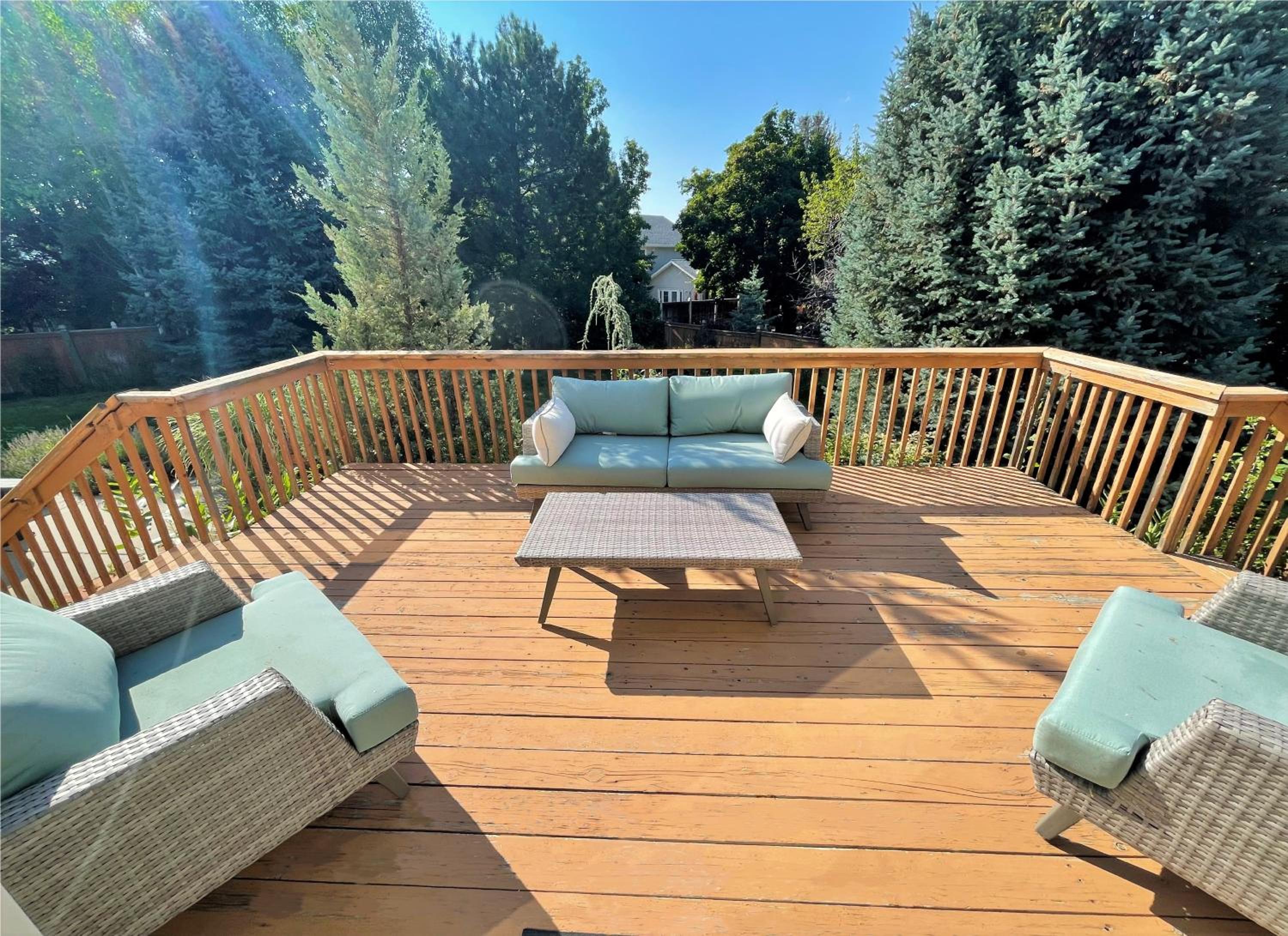 8-Bedroom Home Near the Foot of the Rocky Mountains